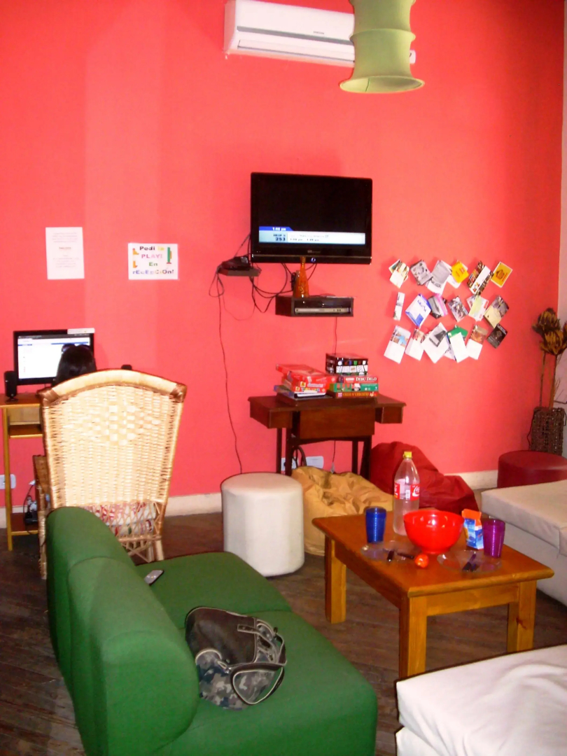 Bonarda Bon Hostel