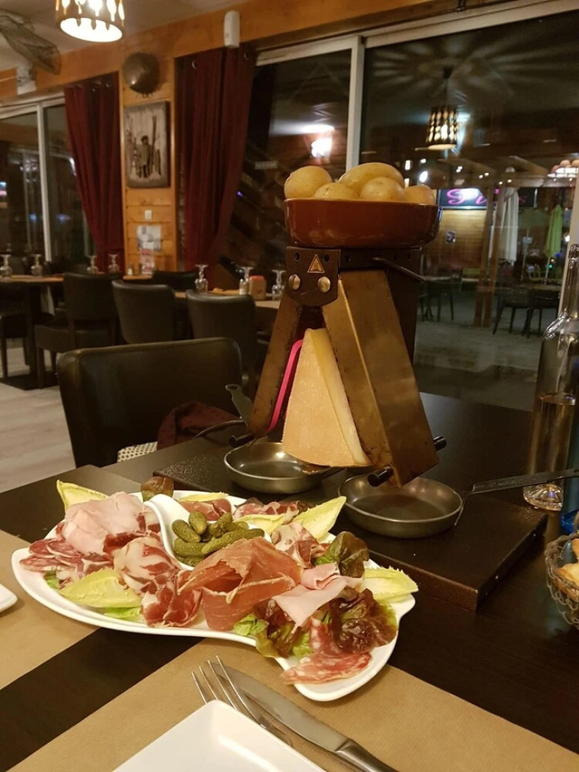 Apartment With one Bedroom in Le Dévoluy, With Wonderful Mountain View and Balcony