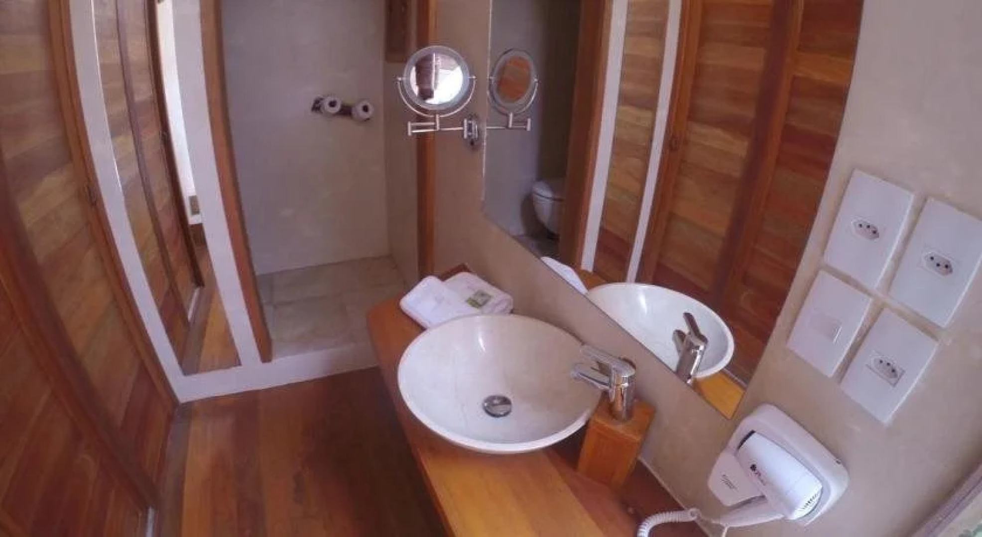 Hurricane Jeri Gardens