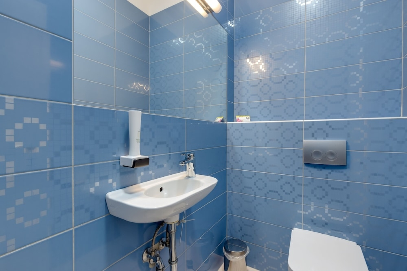 Wellness Suite Saffron