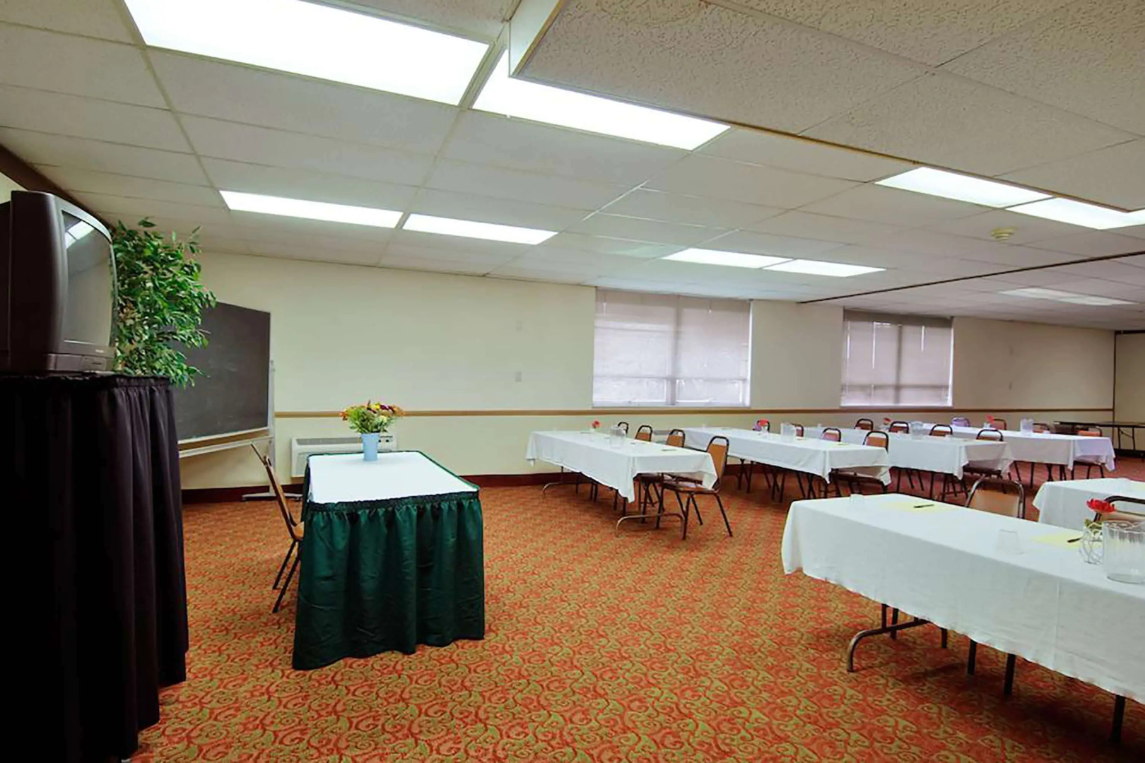 Travelodge by Wyndham Cleveland Airport