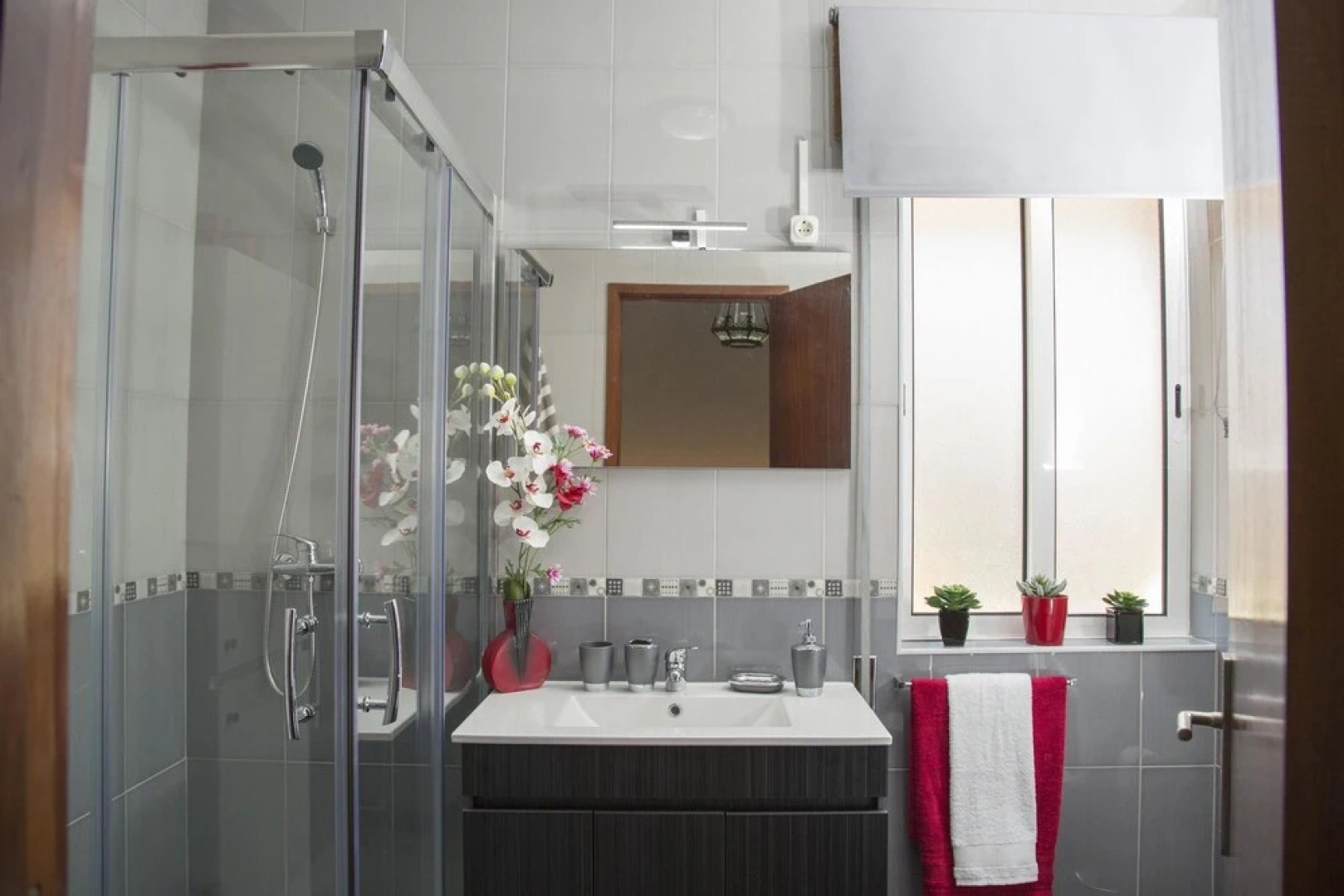 House With 3 Bedrooms in Godim, With Enclosed Garden and Wifi