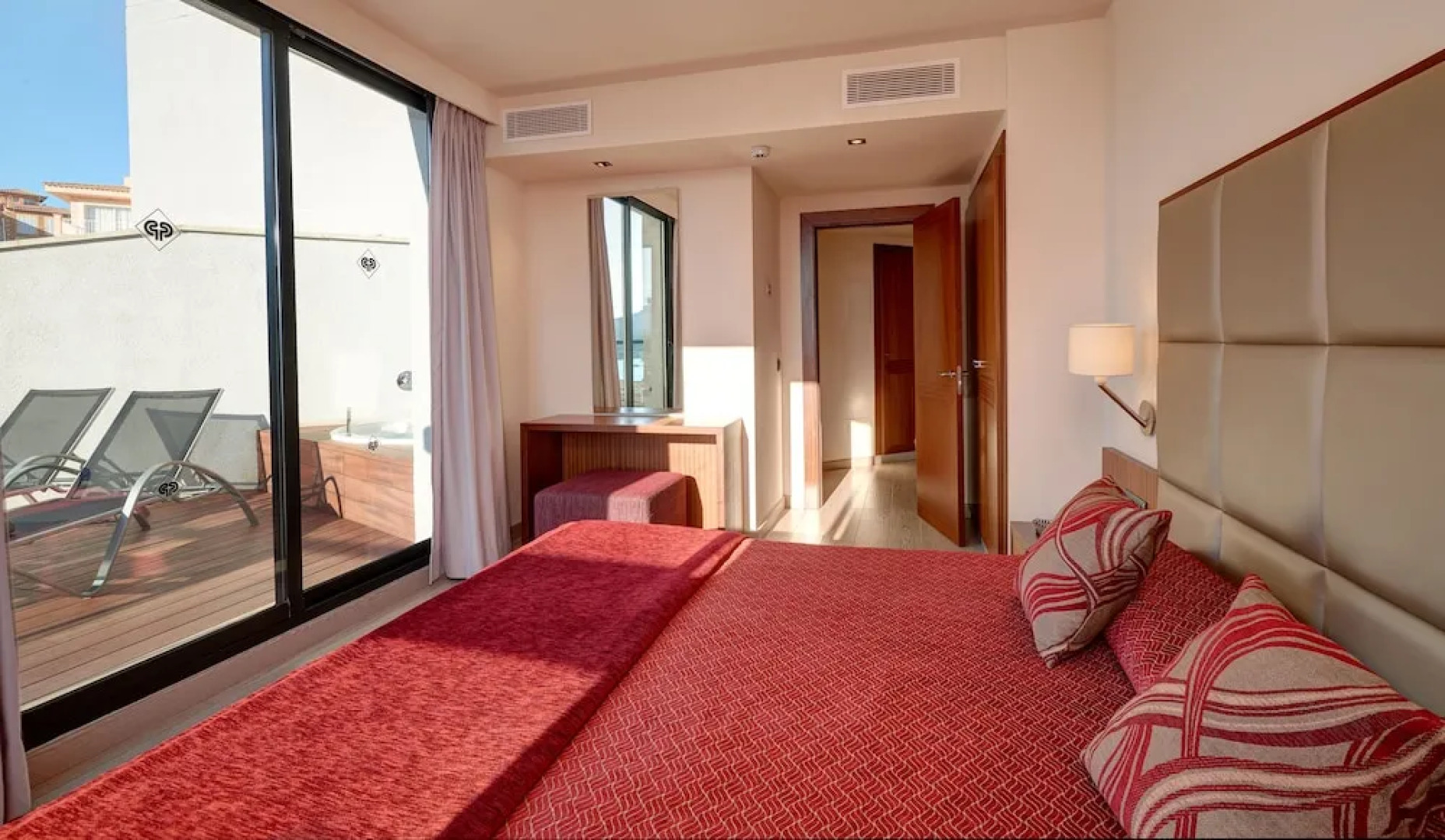 Protur Turó Pins Hotel