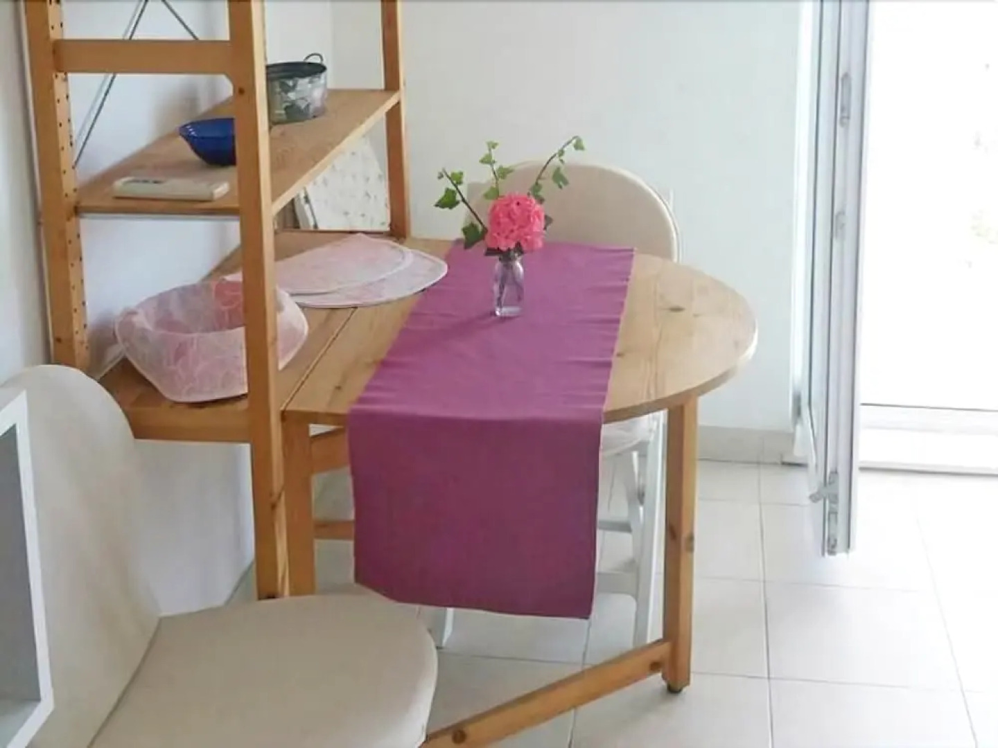 Apartments and Rooms Mladenka