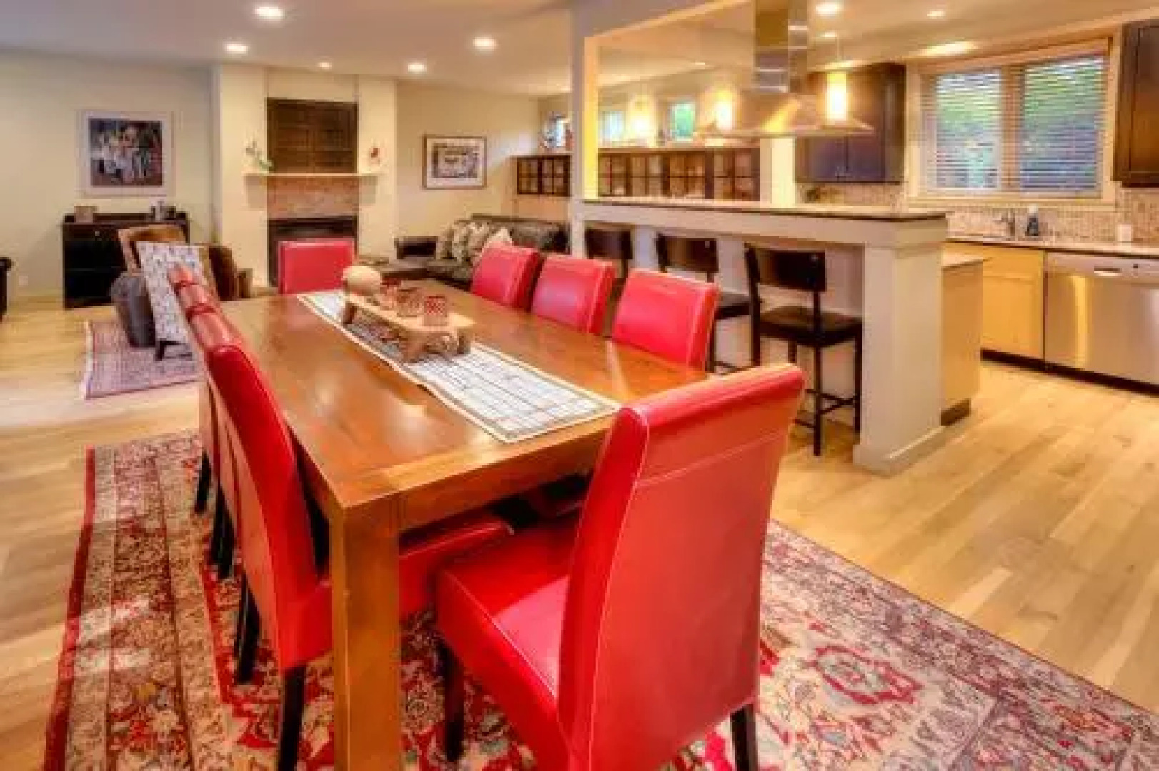 The Eagle Harbor Inn