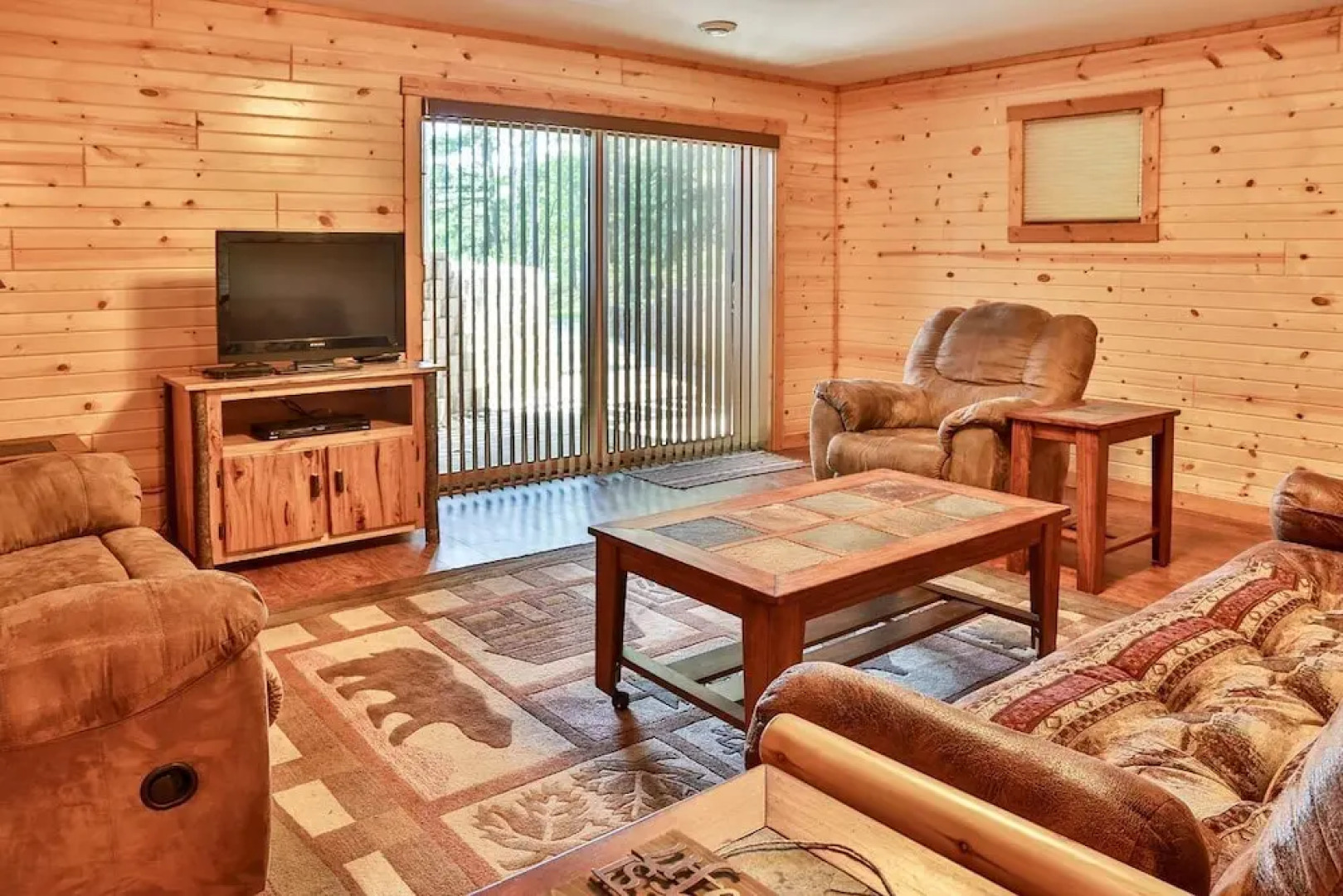 Esox Inlet - 4 Br Home