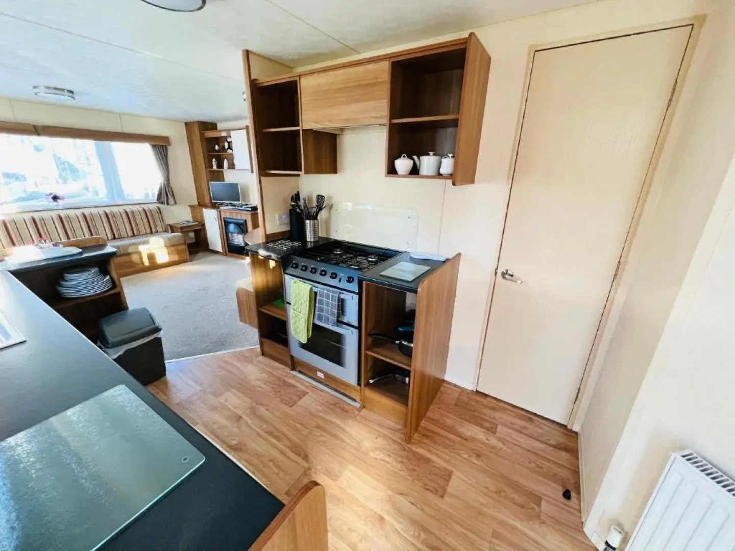 2 Bedroom Caravan NV16, Lower Hyde, Shanklin, Isle of Wight