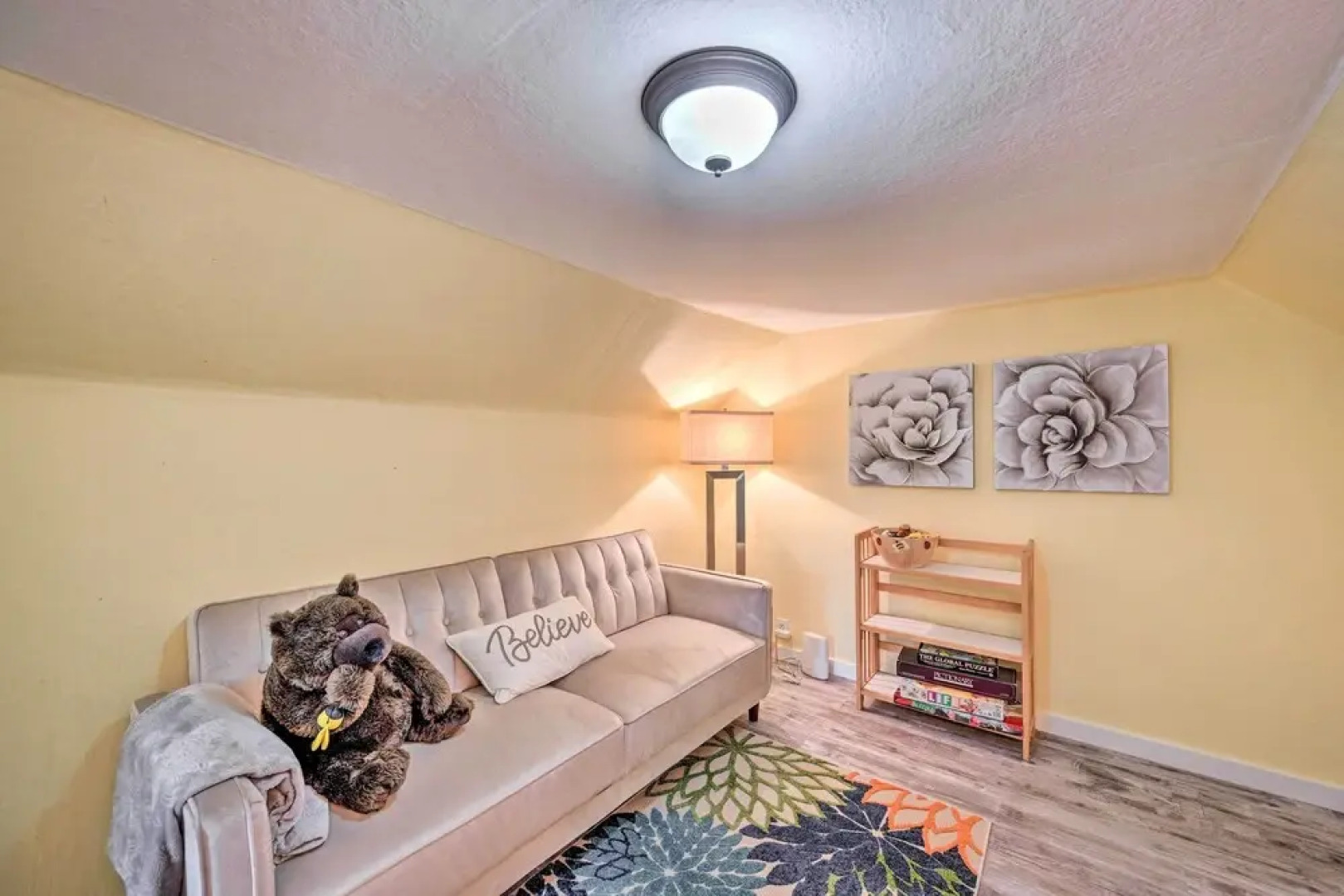 Family-friendly Kirkland Home ~ 1 Mi to Downtown