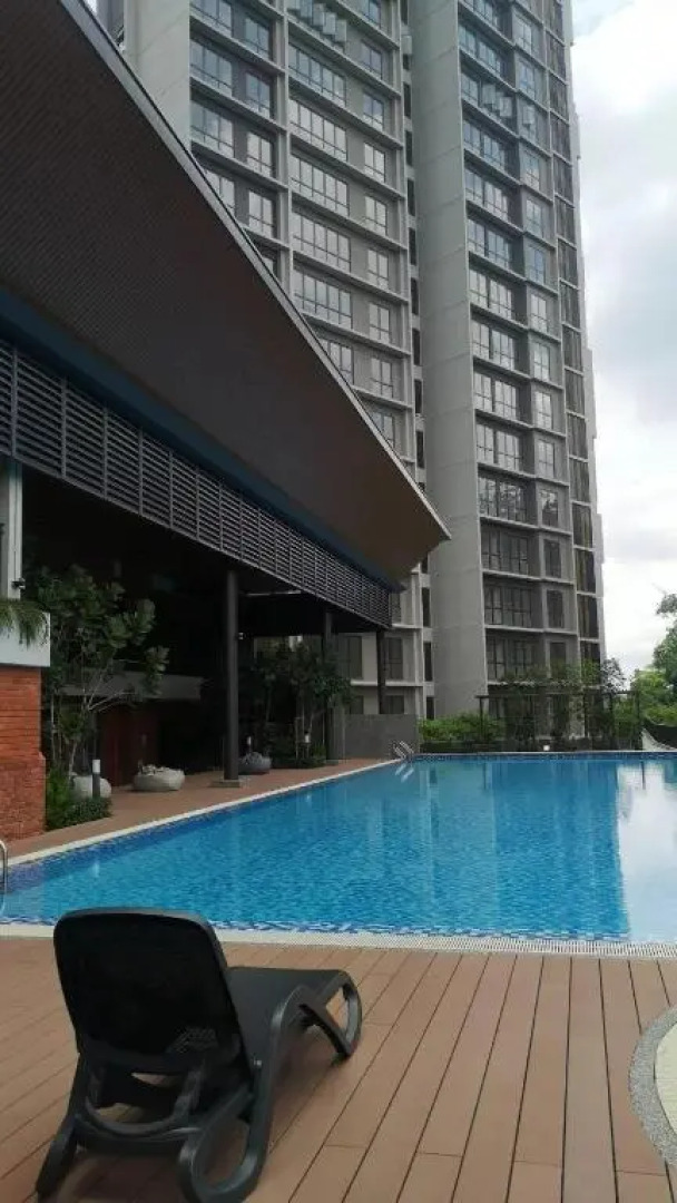 STAYJE PUTRAJAYA, 5 minutes to IOI CITY MALL, WIFI , NETFLIX, FREE PARKING