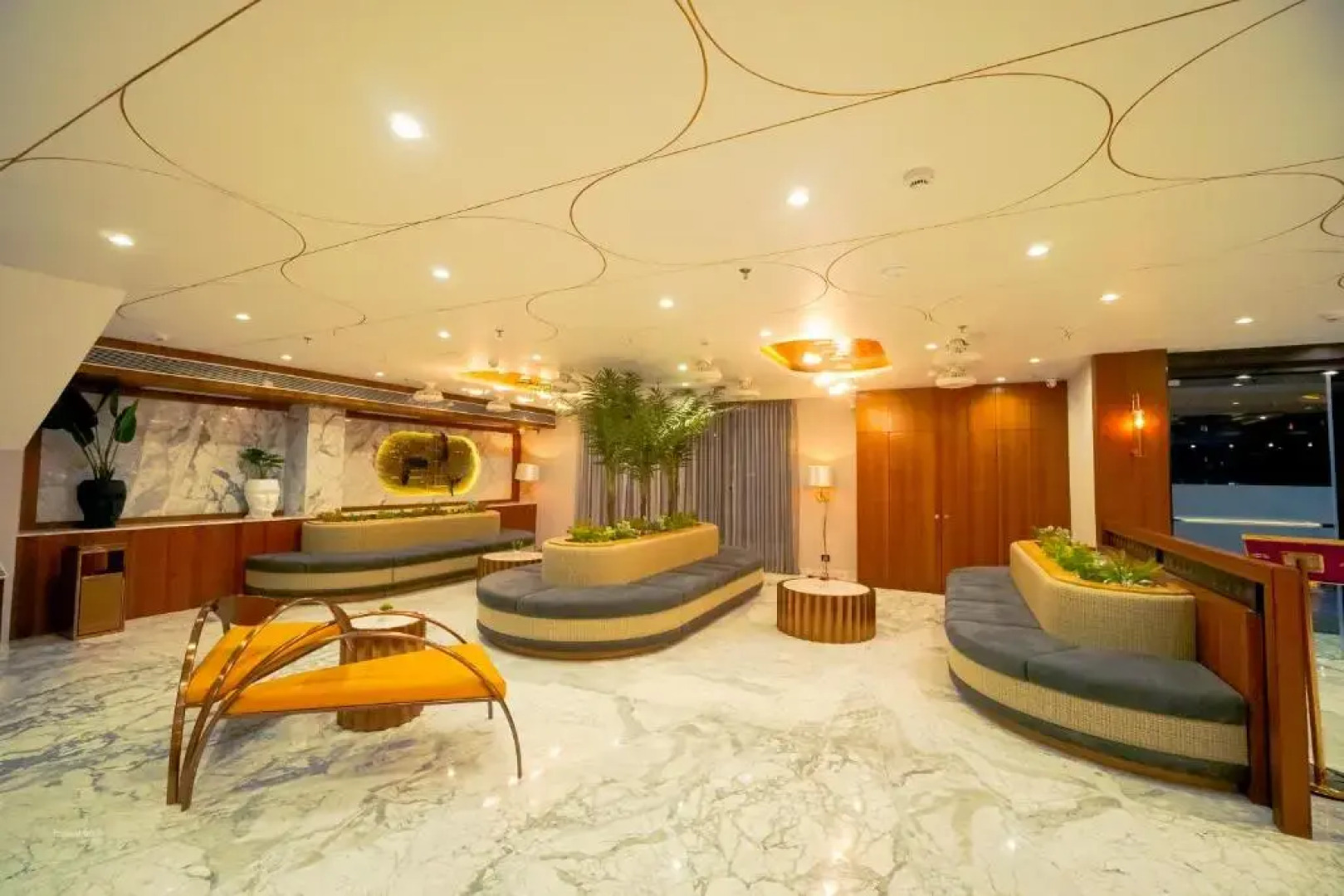 RG Exclusive Hotel-Akola