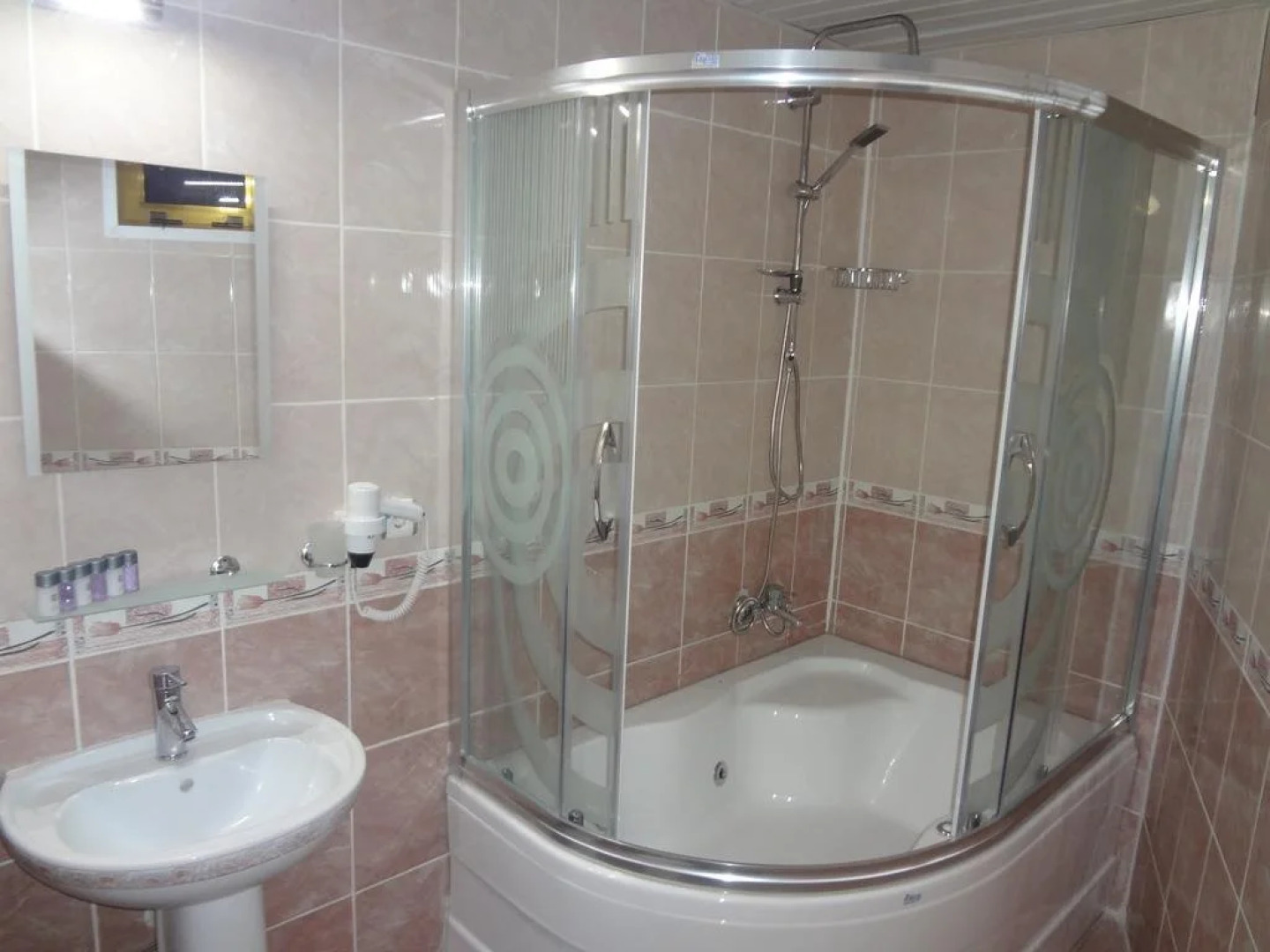 Rosalinda Otel Gumuldur