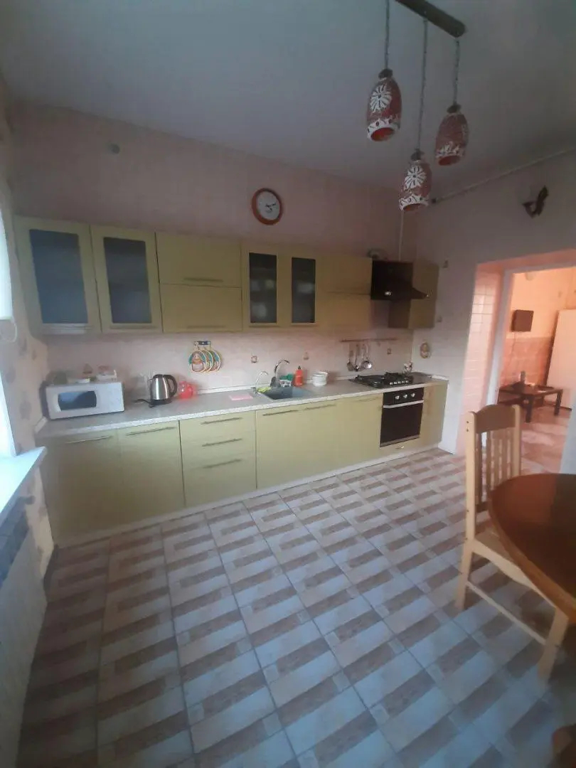 Guest House on Pobedy 7A