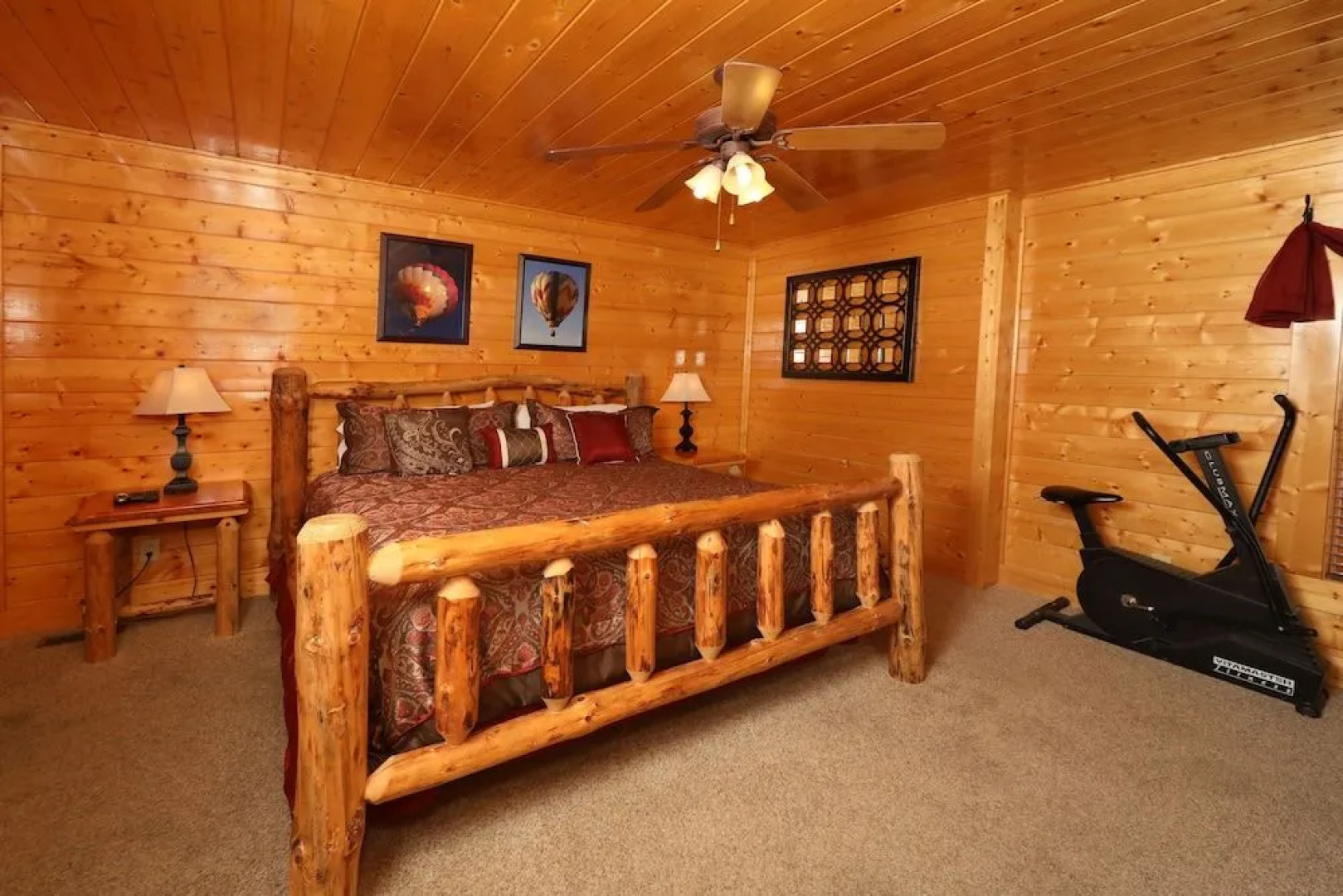 Up Up  Away - Two Bedroom Cabin