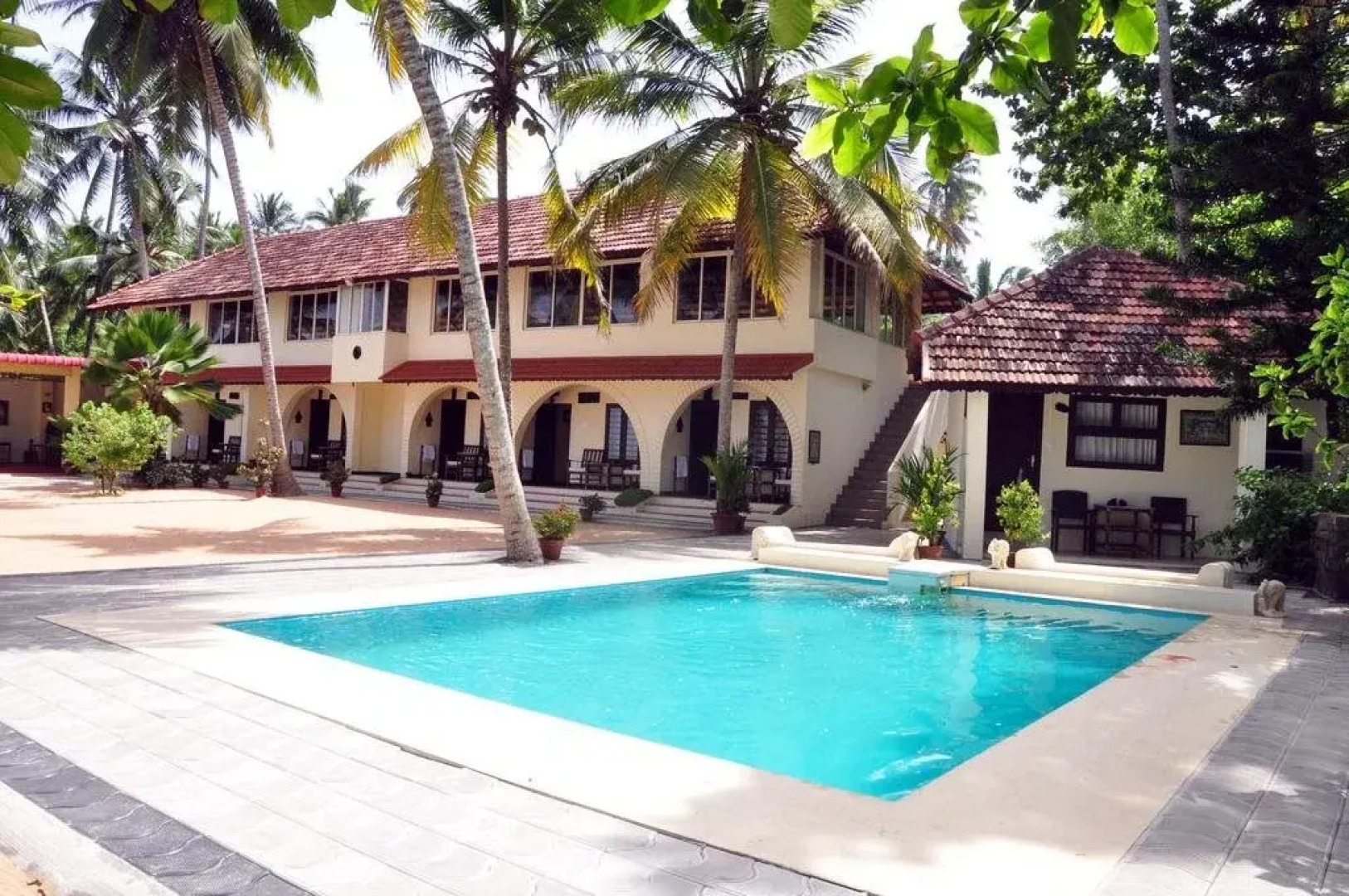 Lagoona Beach Resort