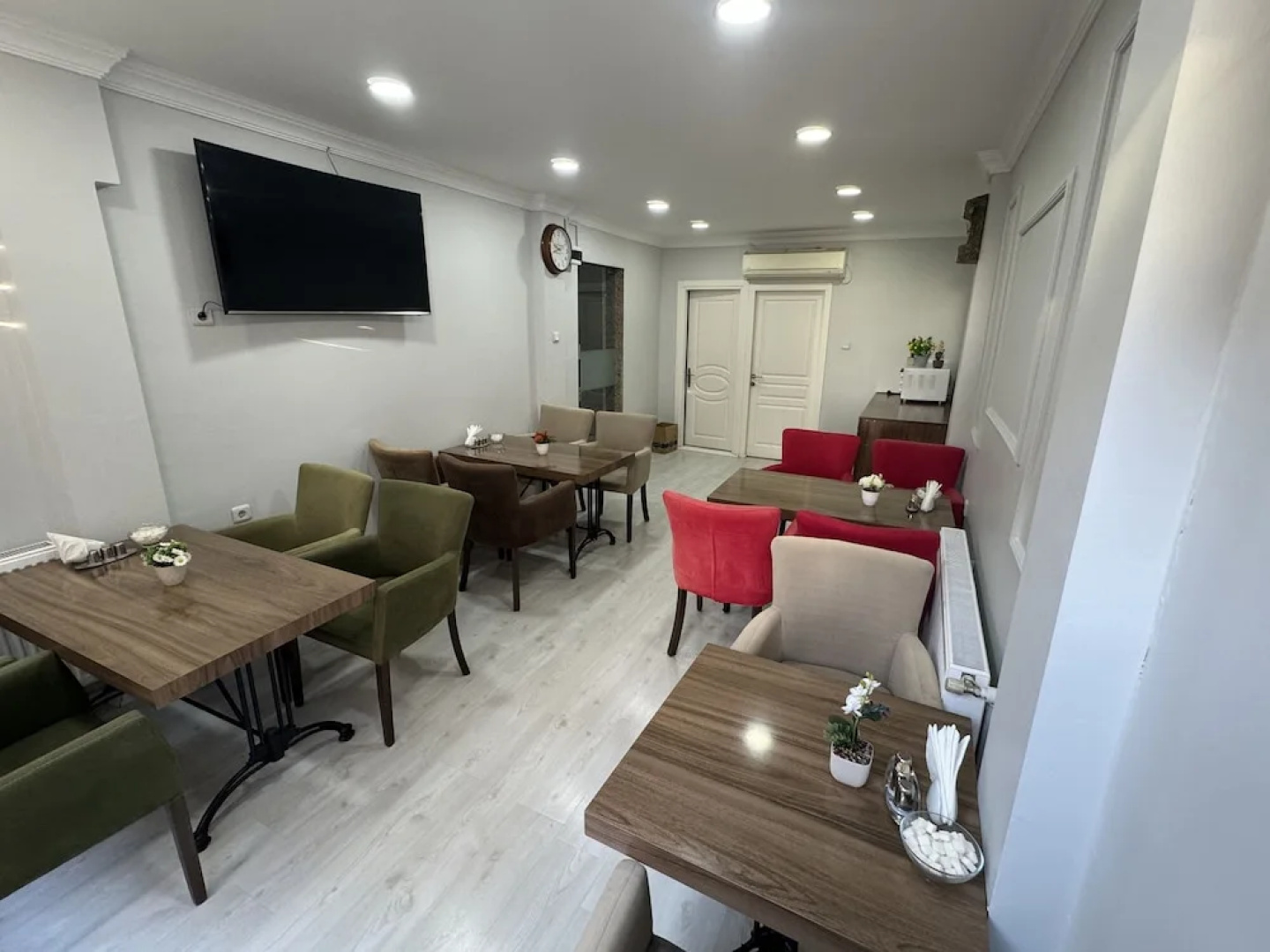 Grand Bagoz Hotel