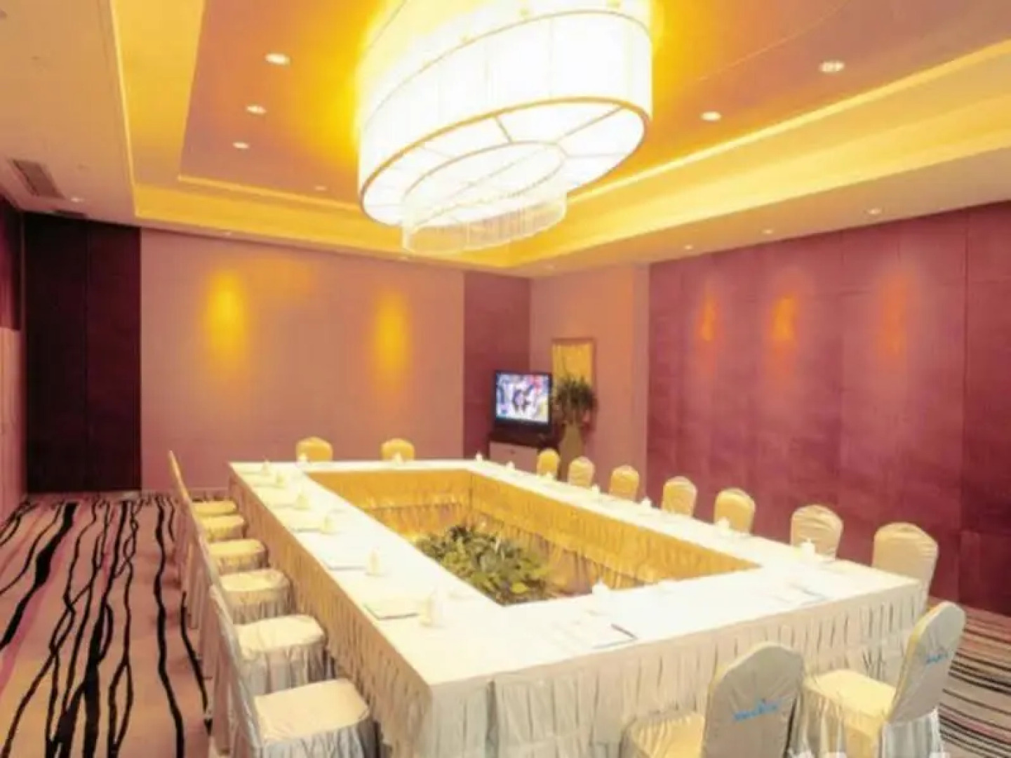 Howard Johnson Changshan Lake Plaza Changle