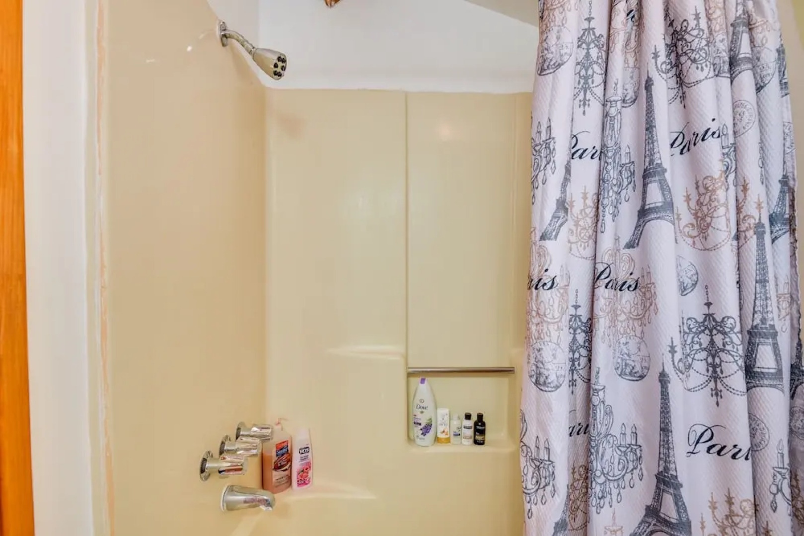 Pine Mountain Club Cabin w/ Community Pool!