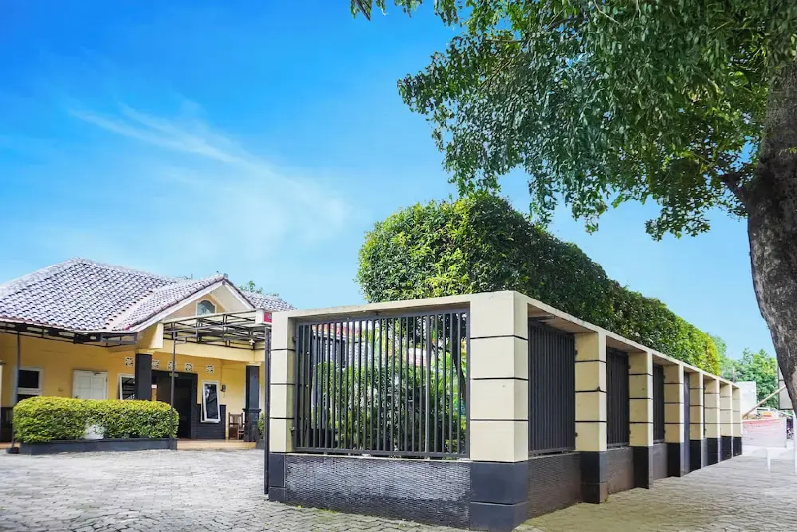 Hotel O Pekalongan Near Pasar Batik Setono Formerly Hotel Puspa Indah