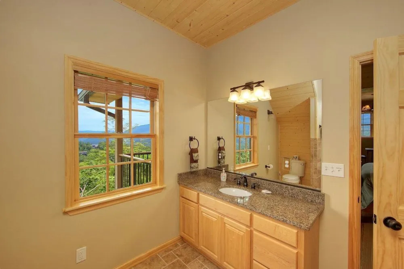 Amazing Views Retreat