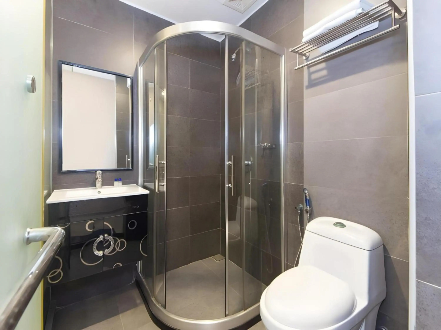 Hotel O 340 Comfort Hotel