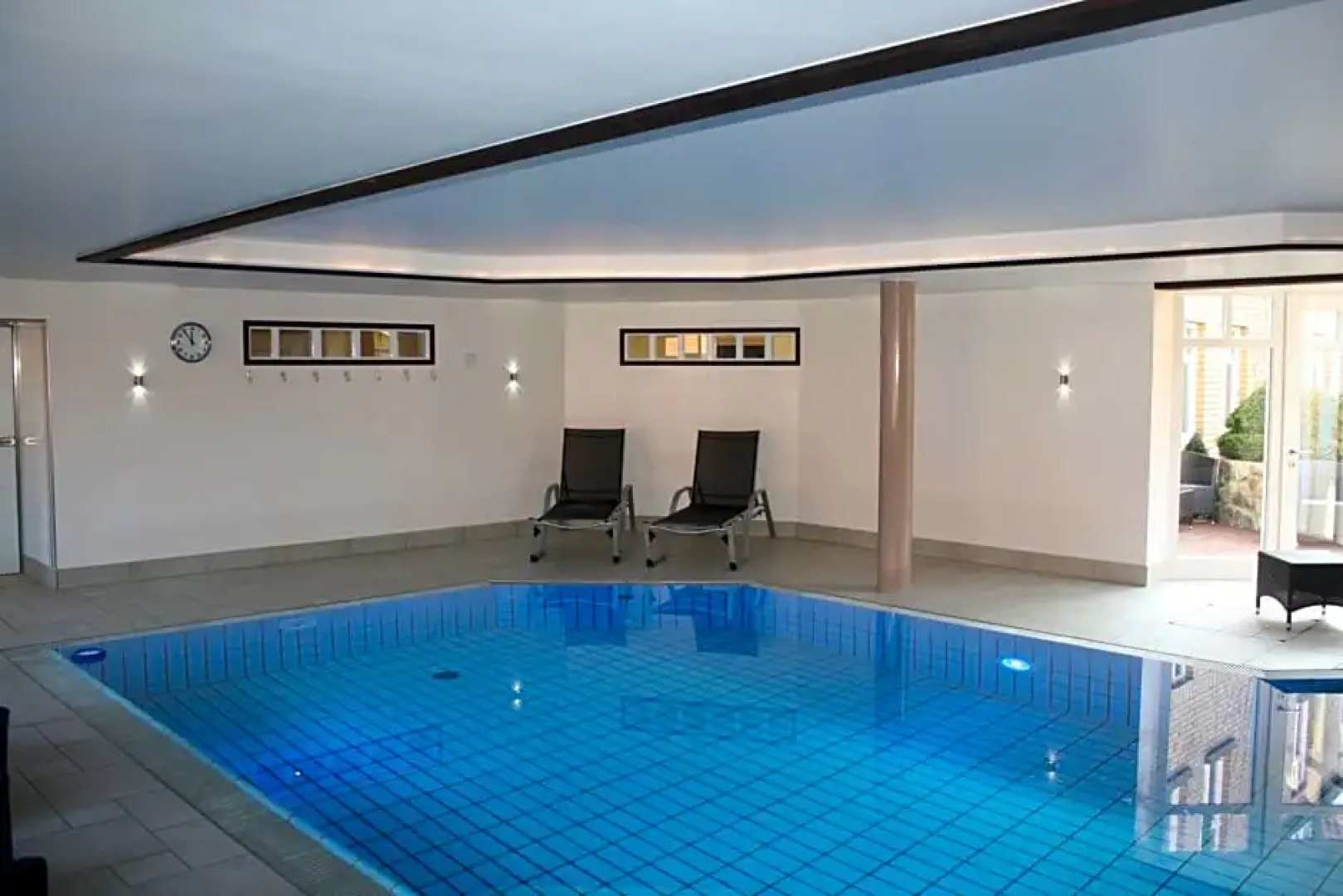 Hotel Aquarium, Ringhotel