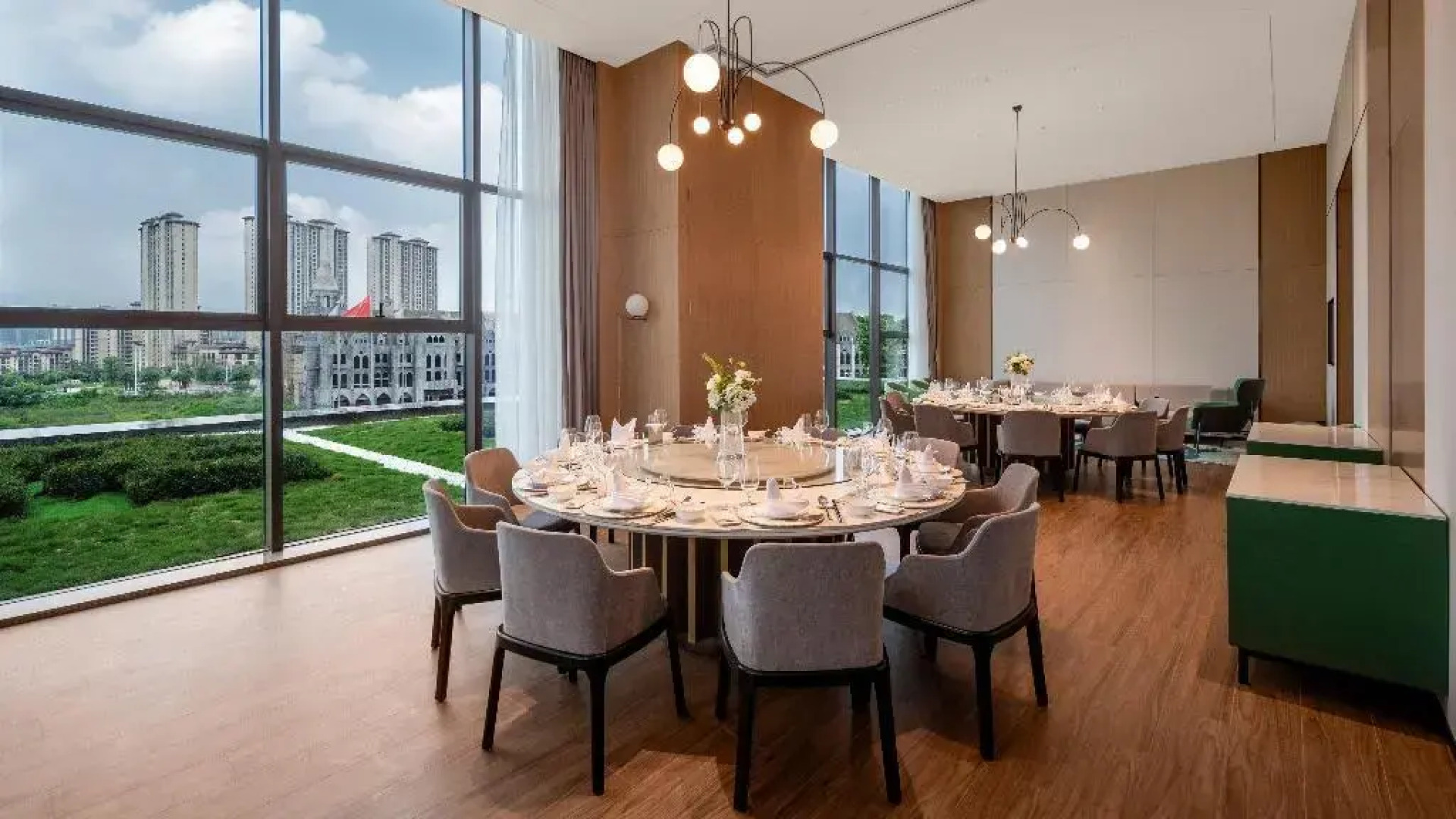 Holiday Inn Luzhou Longjian by IHG