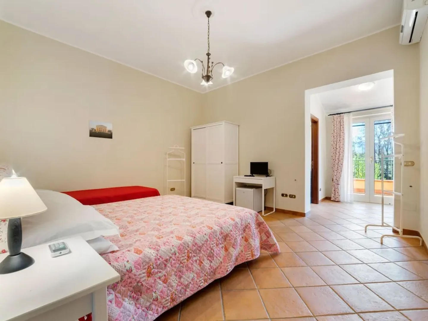 Villa With Pool Near Paestum