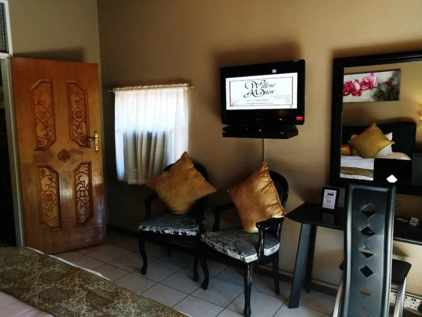 Willow Manor Brits Guest House