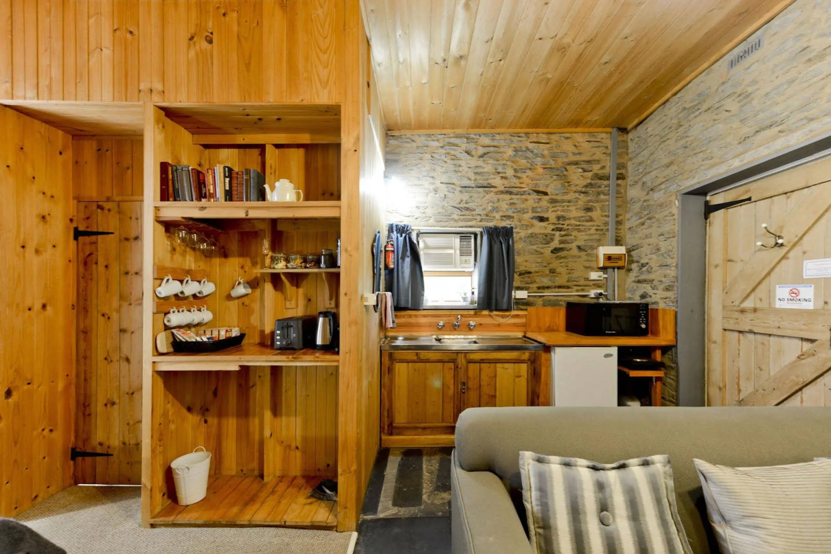 Reillys Wines Heritage Cottages