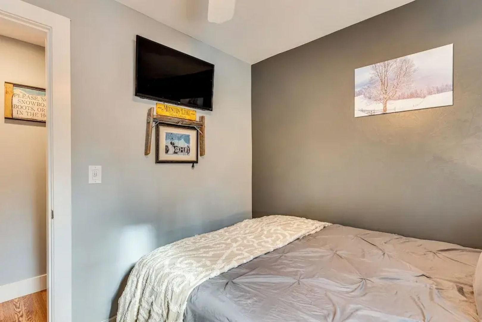 Ski, Hike & More: White Mountains Family Home