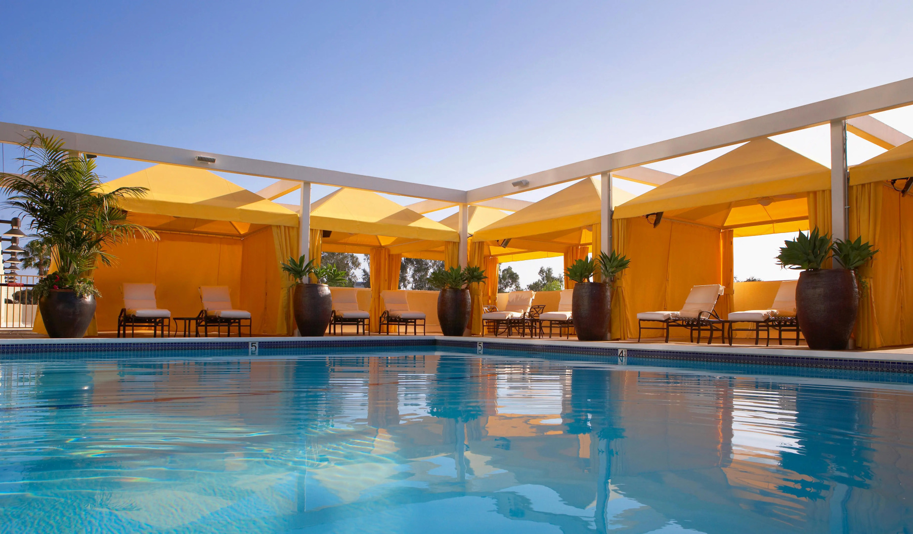 Renaissance Newport Beach Hotel