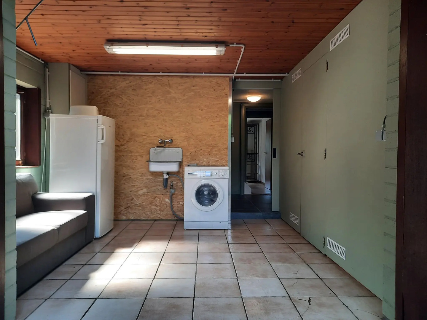 Merksplas Villa With Terrace