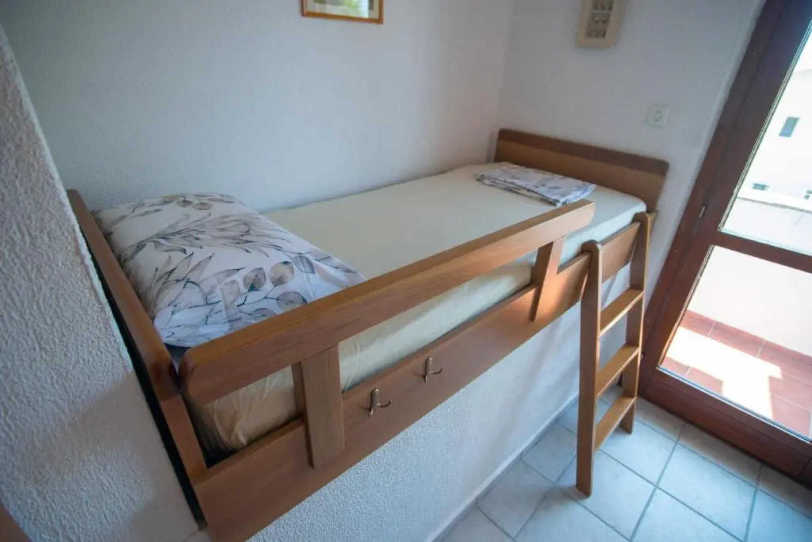 Casa Costa for 7 guests near Fourka beach