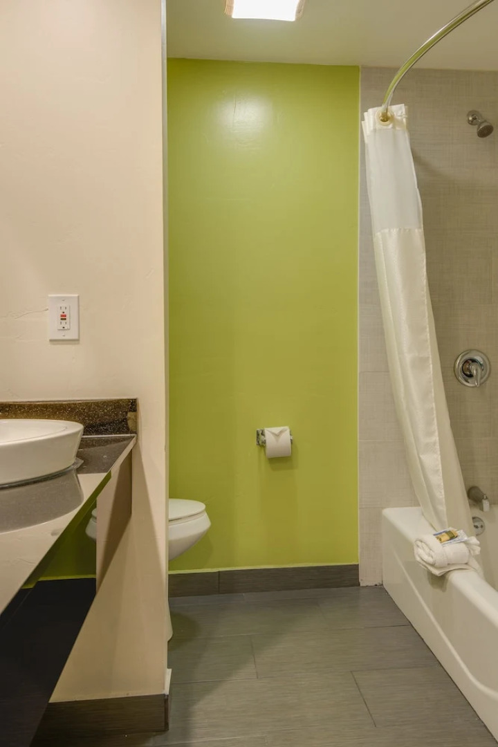 Vagabond Inn Executive Bakersfield Downtowner