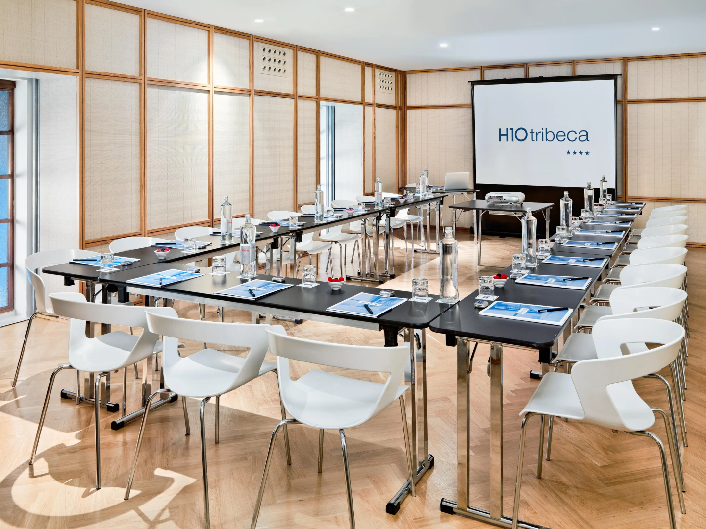 H10 Tribeca