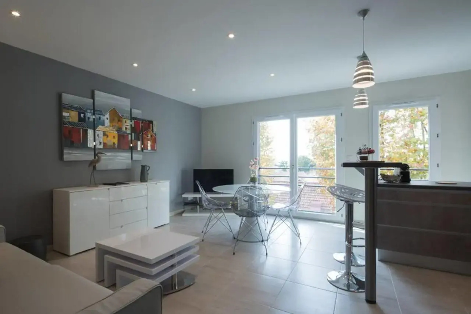 T2*** haut de gamme avec vue bassin