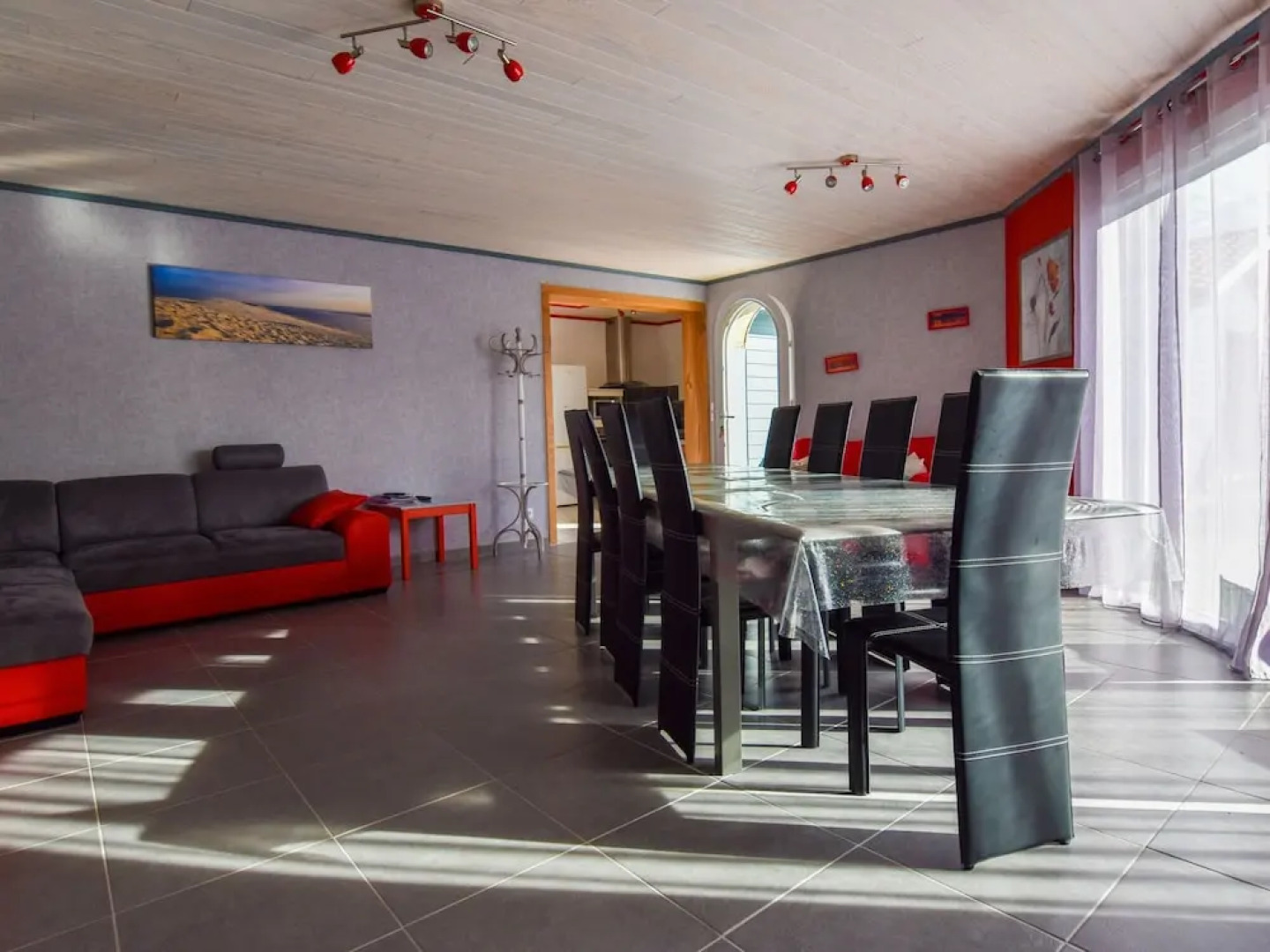 Charming Holiday Home in La Teste-de-buch With Swimming Pool