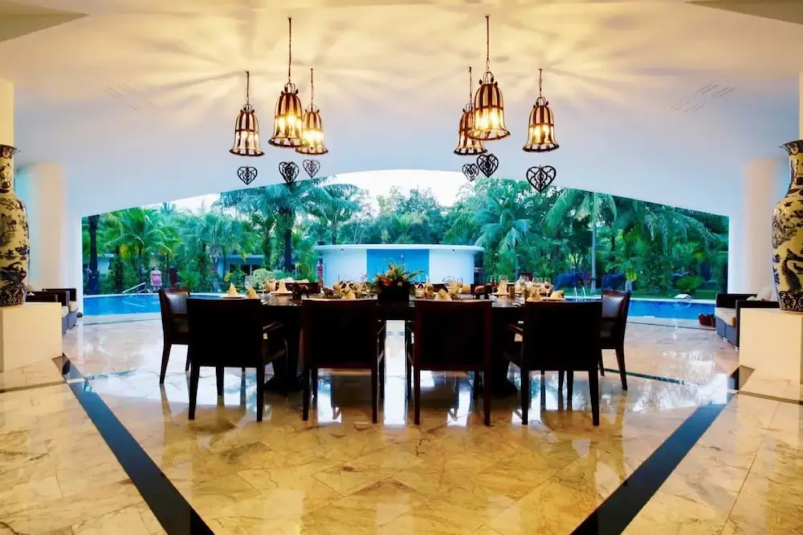 Thaillywood Luxury Palace Unique In Pattaya