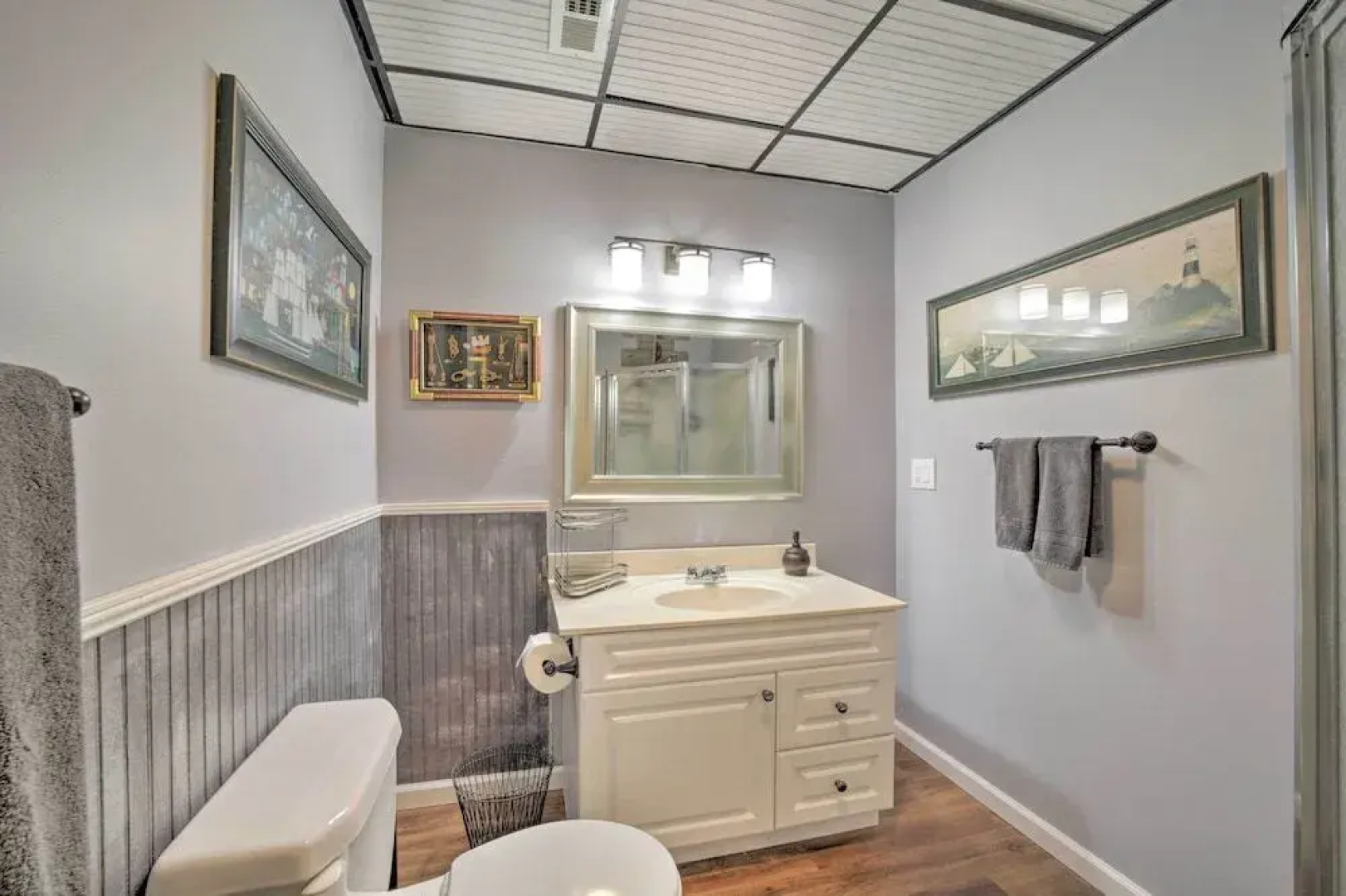 Pet-friendly Arden Retreat w/ Private Hot Tub