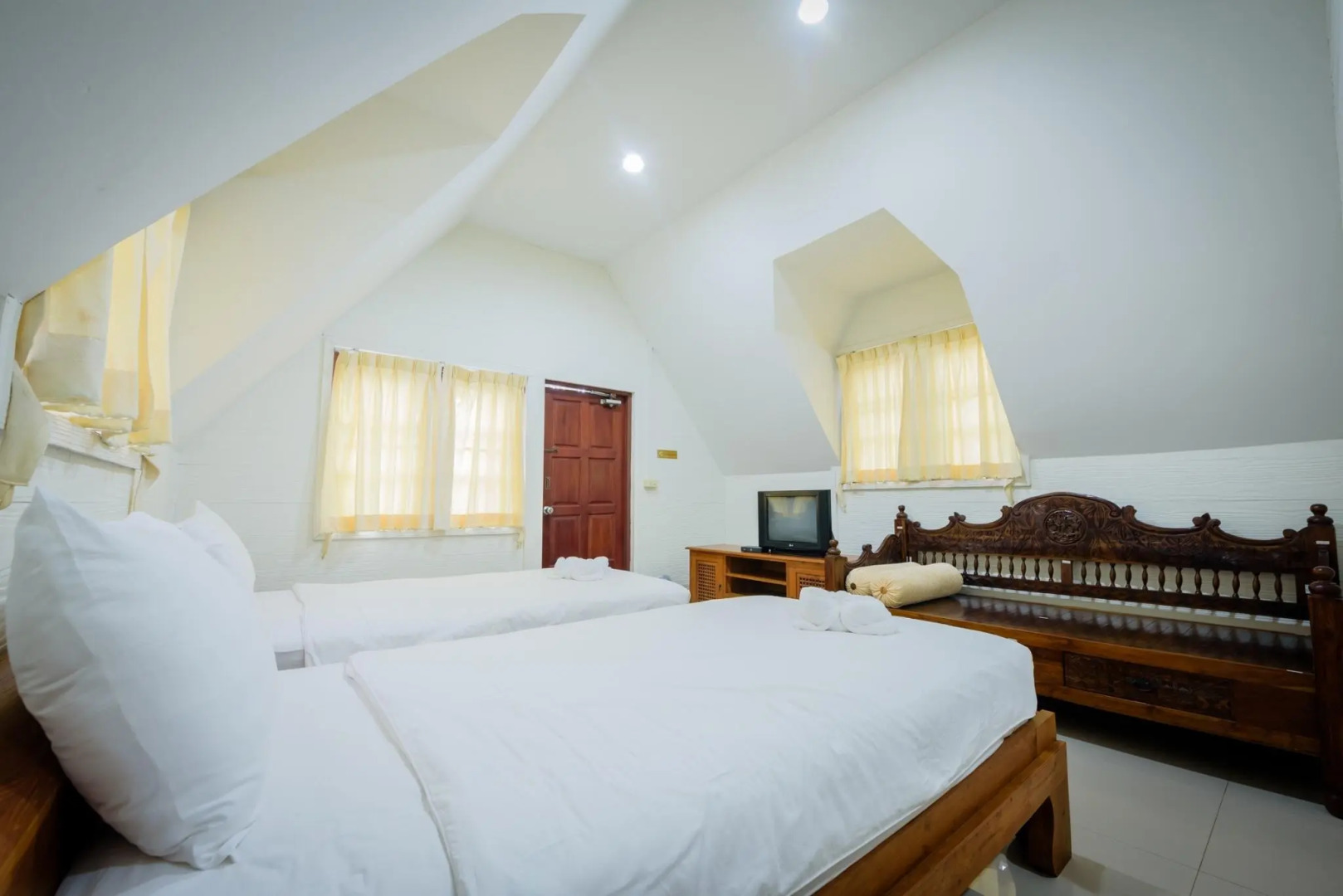 Taksina Garden Resort