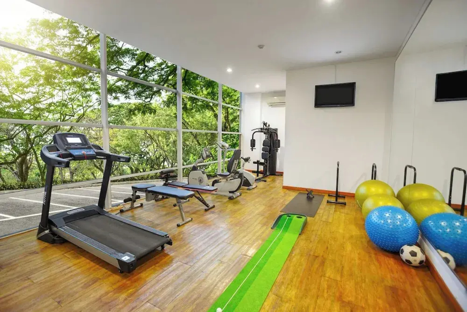 Treepark Serviced Apartment Karawang