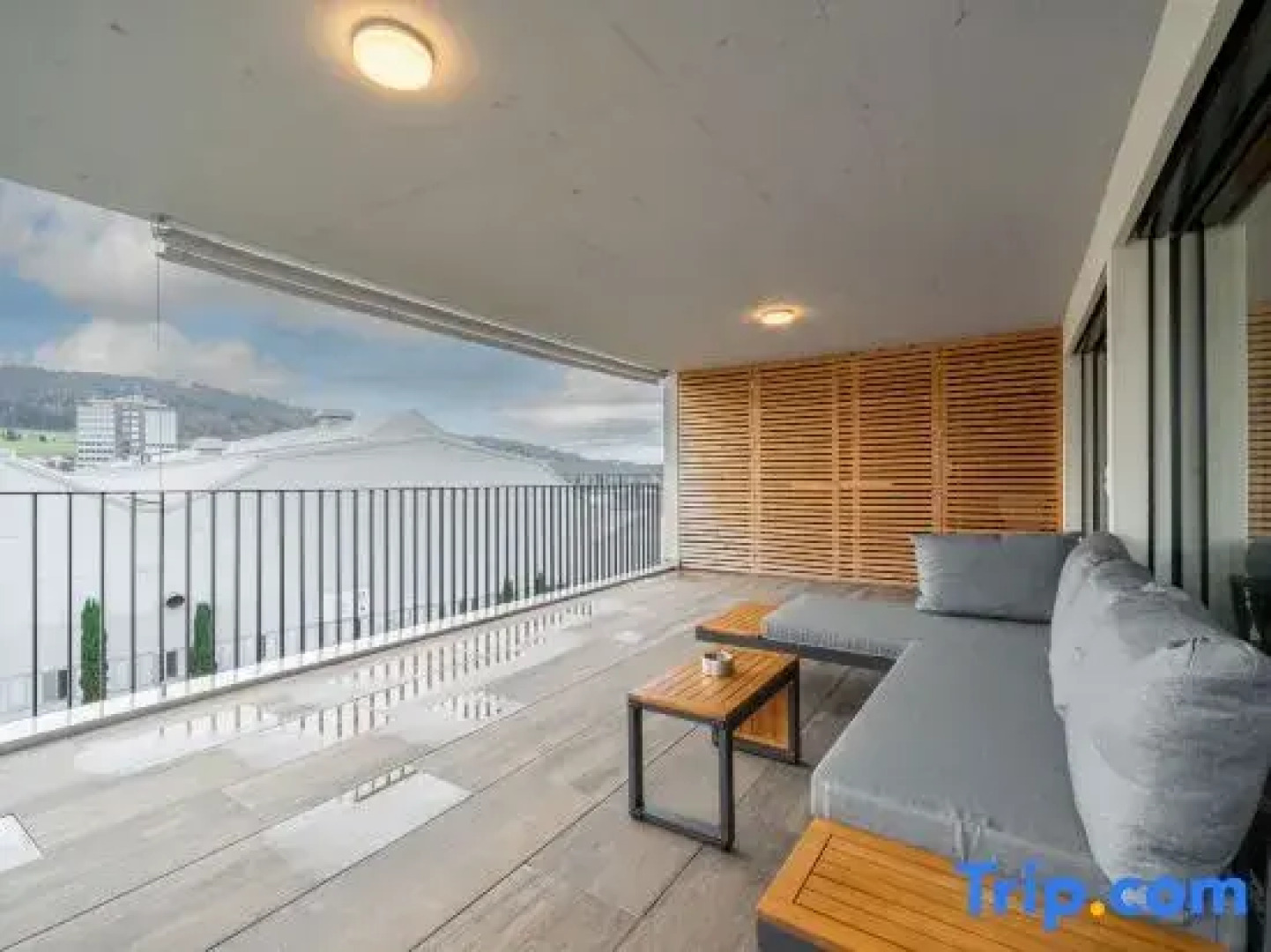 Swiss Living | High-Tech Kitchen, 1G WiFi, Balcony