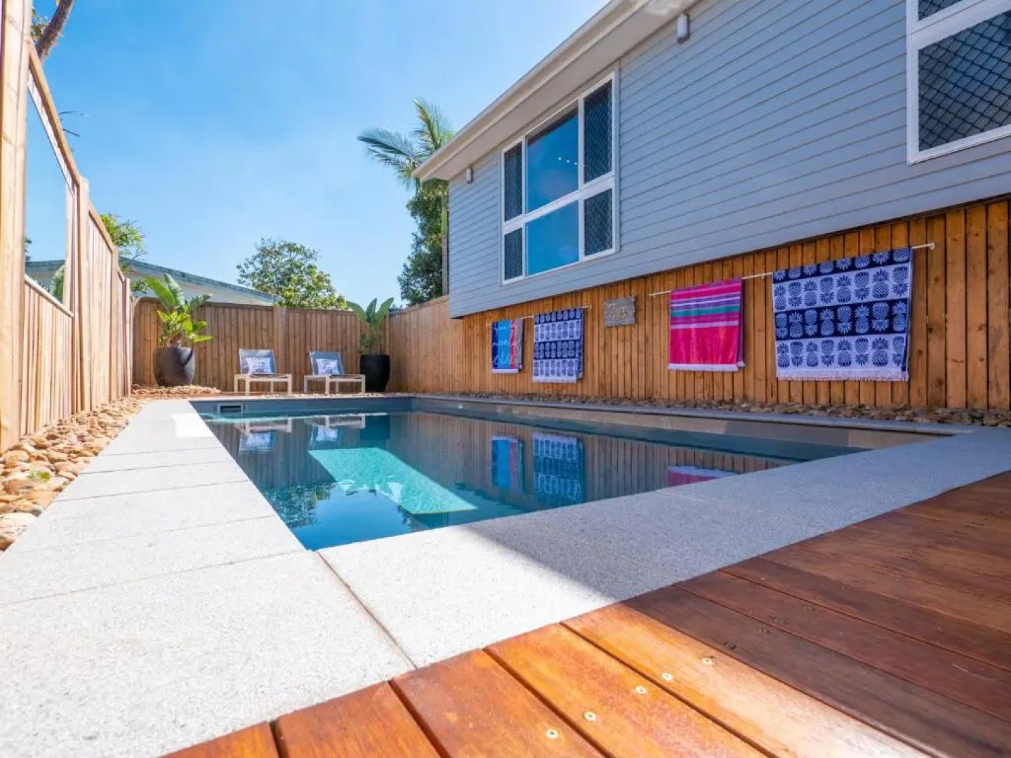 Hume Street 22, Golden Beach