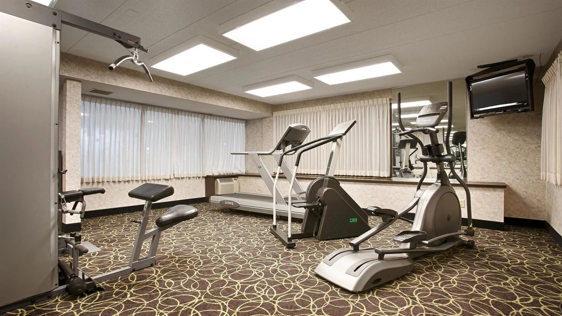 Best Western Plus Kelly Inn