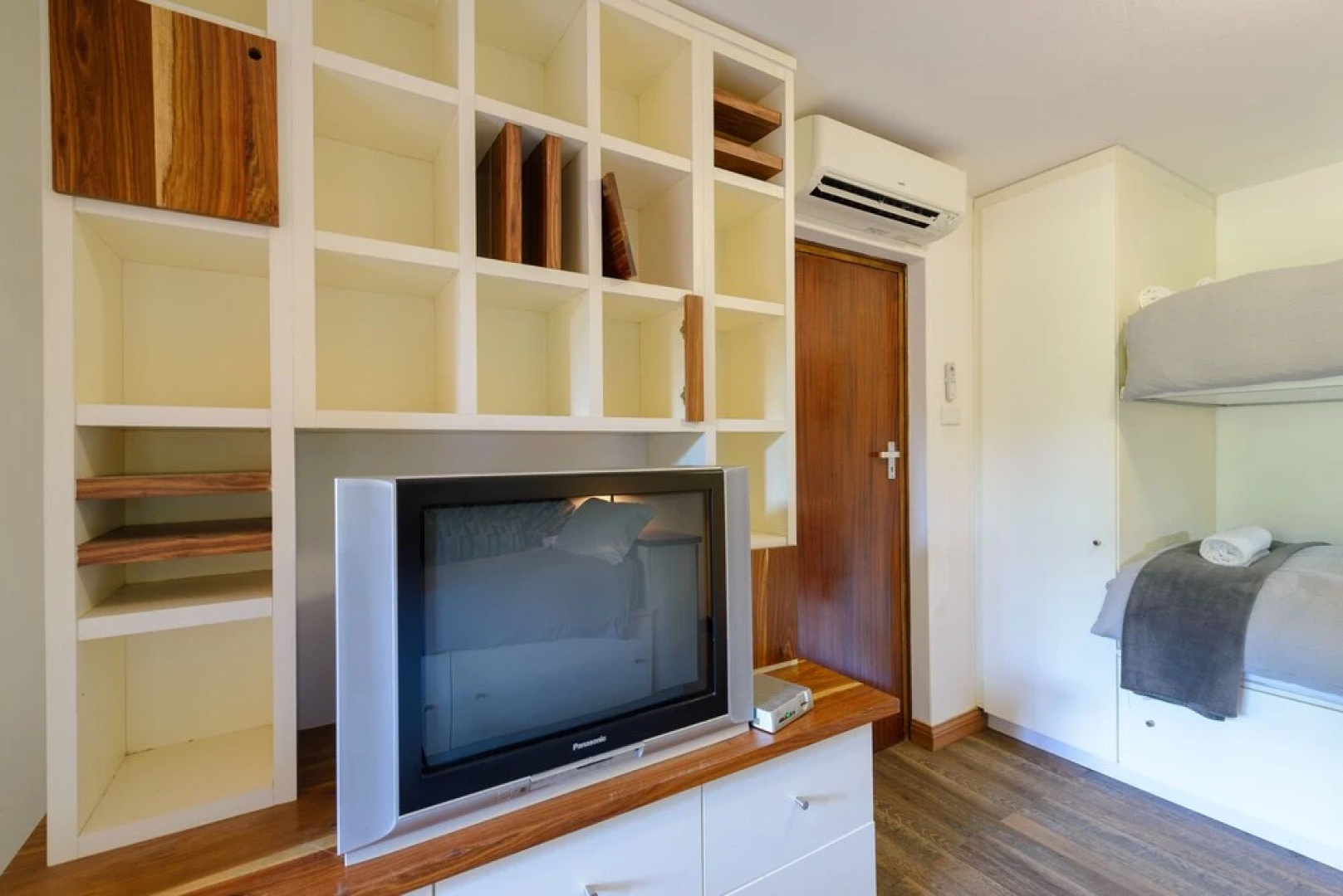 San Lameer Villa Rentals 3514
