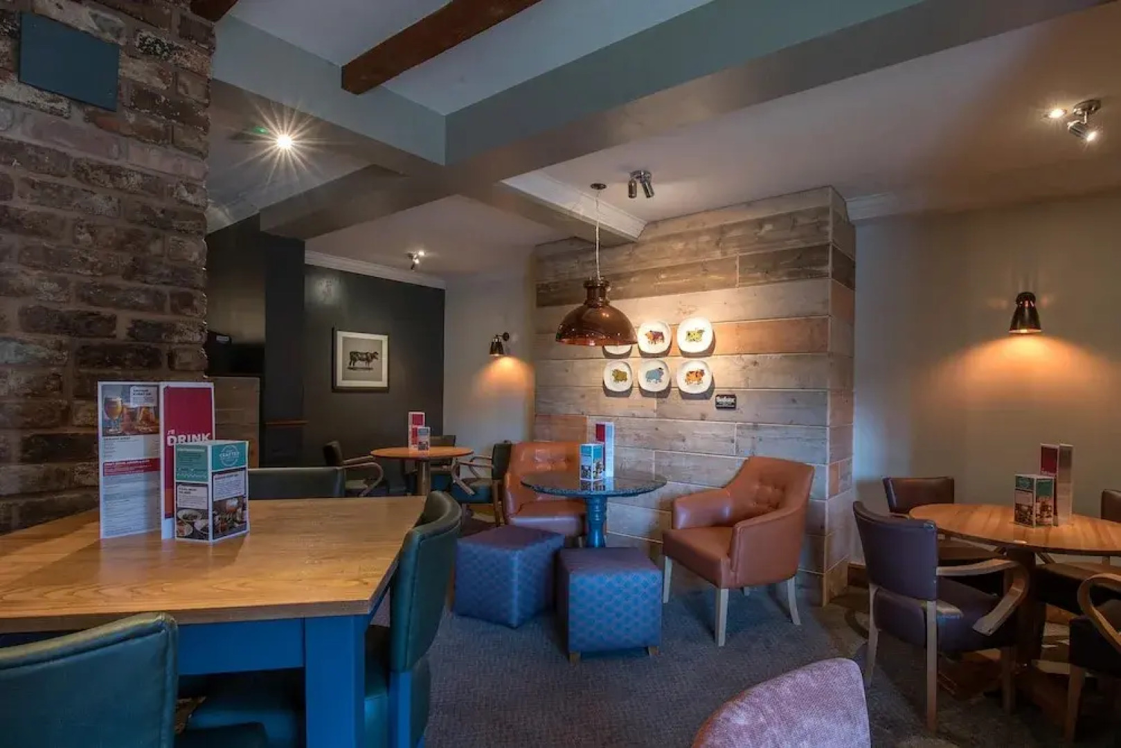 Premier Inn Walsall - M6 J10