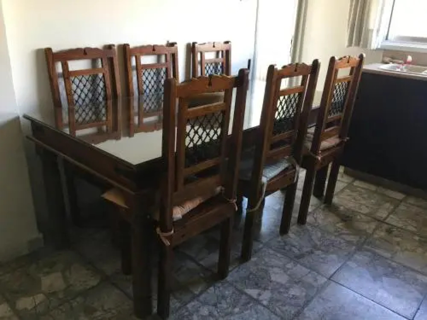 Spectacular 3 Bed Apartment