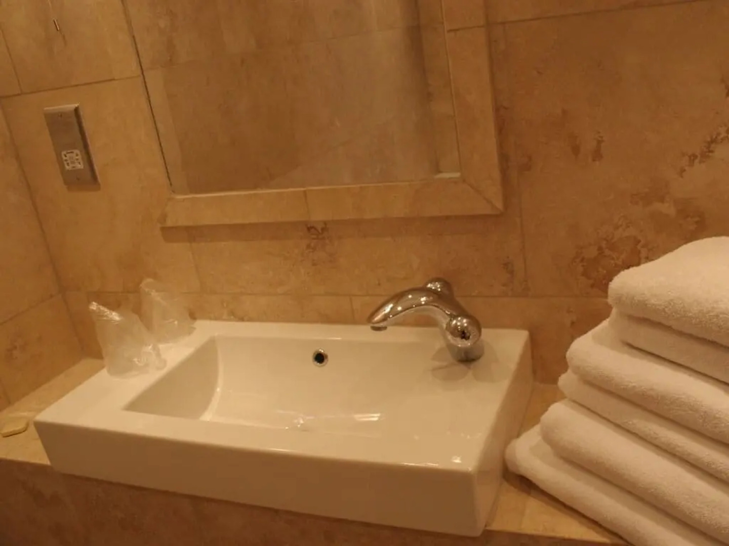 Sir William Fox Hotel