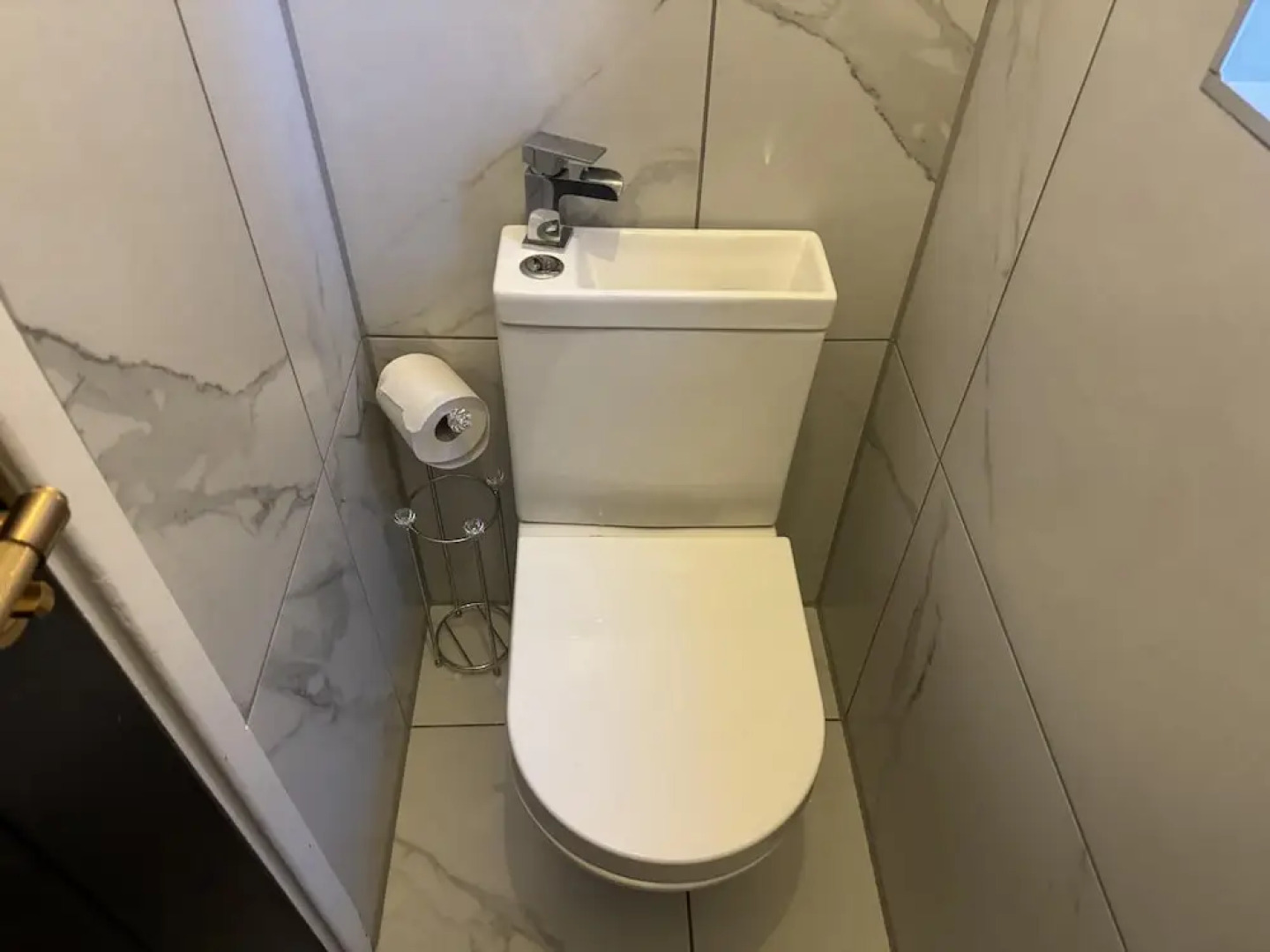 Impeccable 3-bed House in Walsall