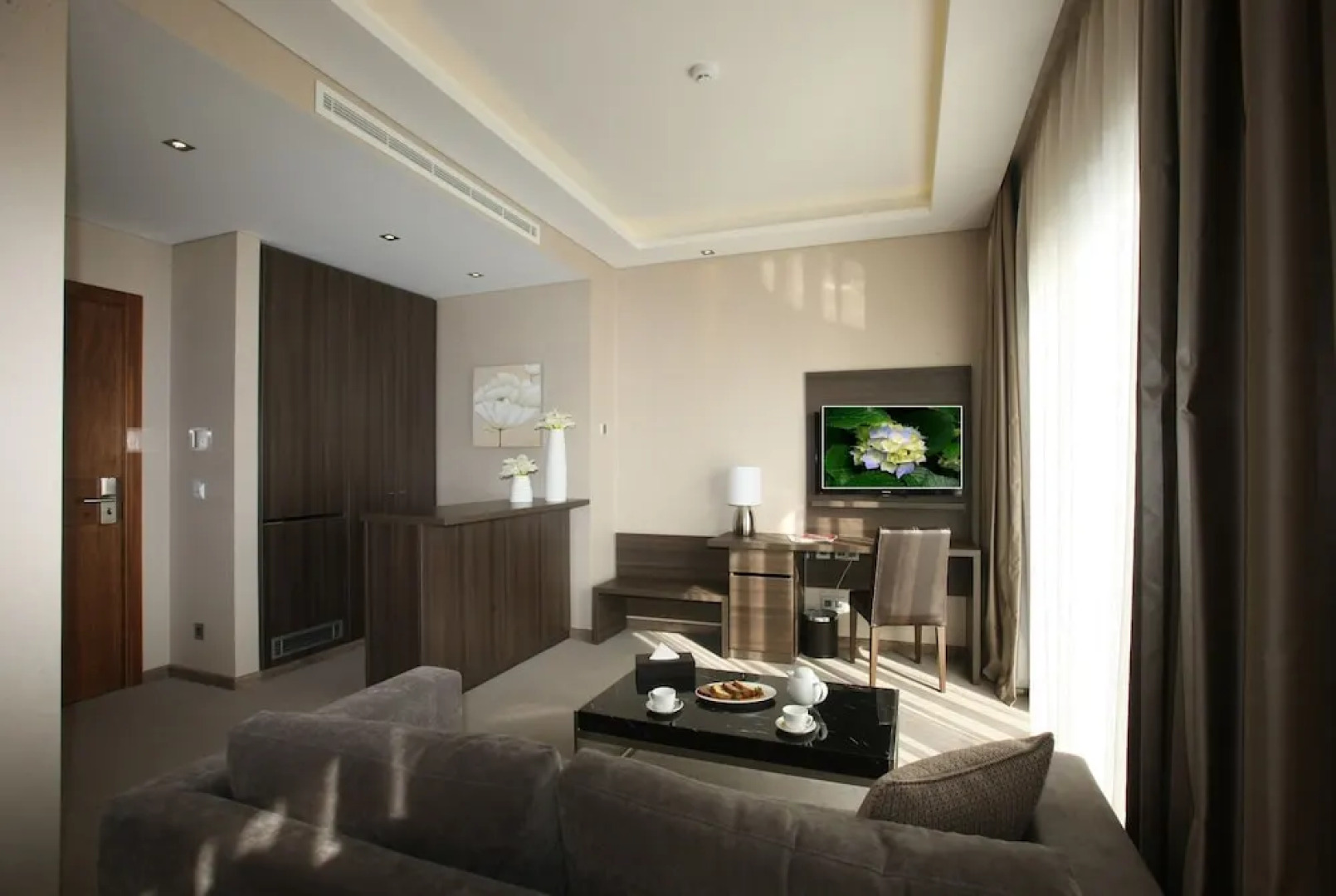 Heaven Prestige Hotel